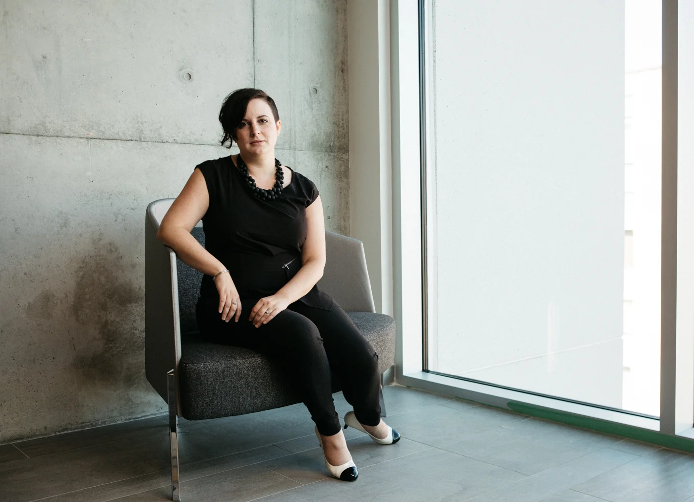 Amy-Abe-AvenueEdmonton-Editorial-Top40Under40-_O6A9165-web.jpg