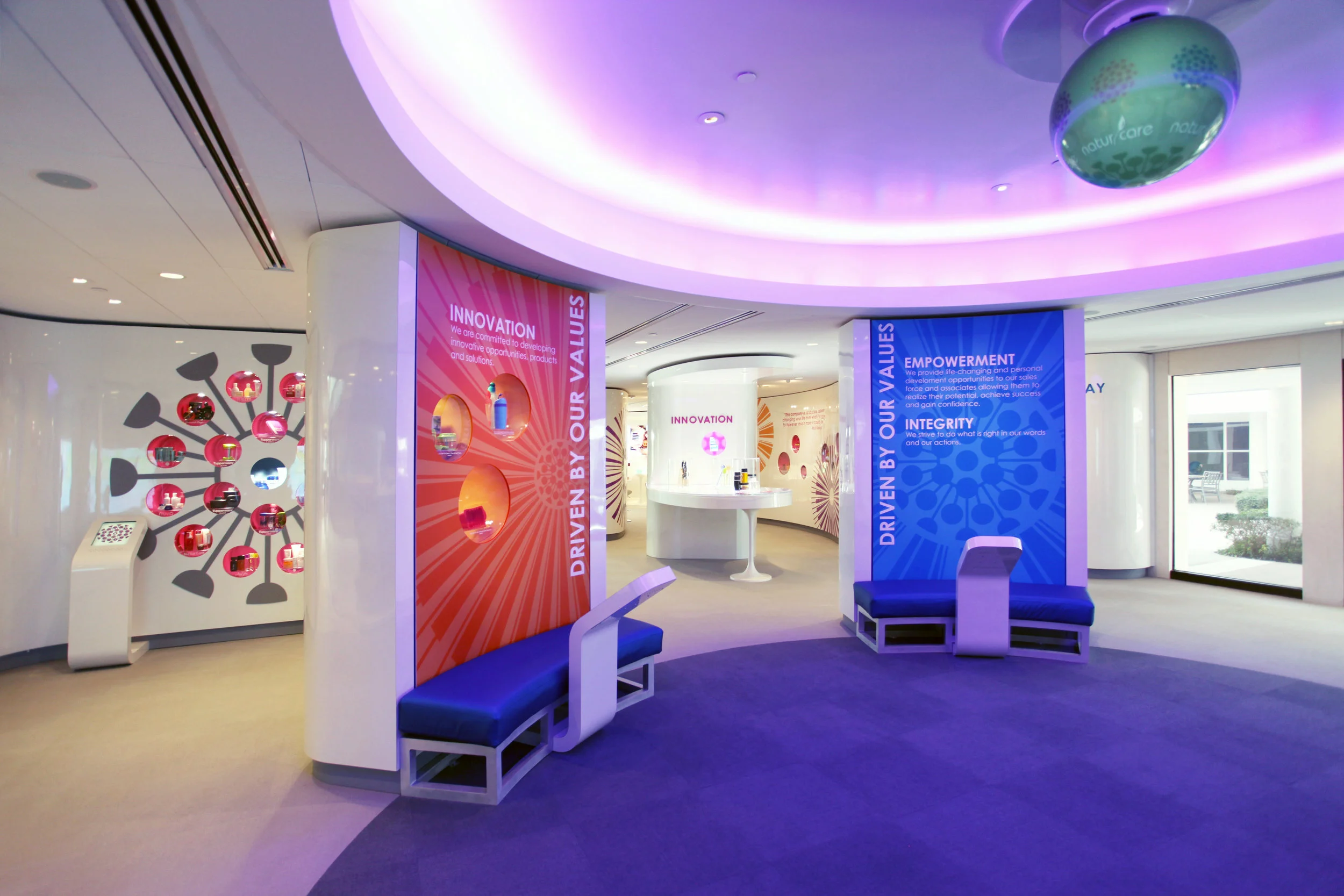 Tupperware_Confidence Center 1.JPG