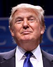 Donald Trump -30%