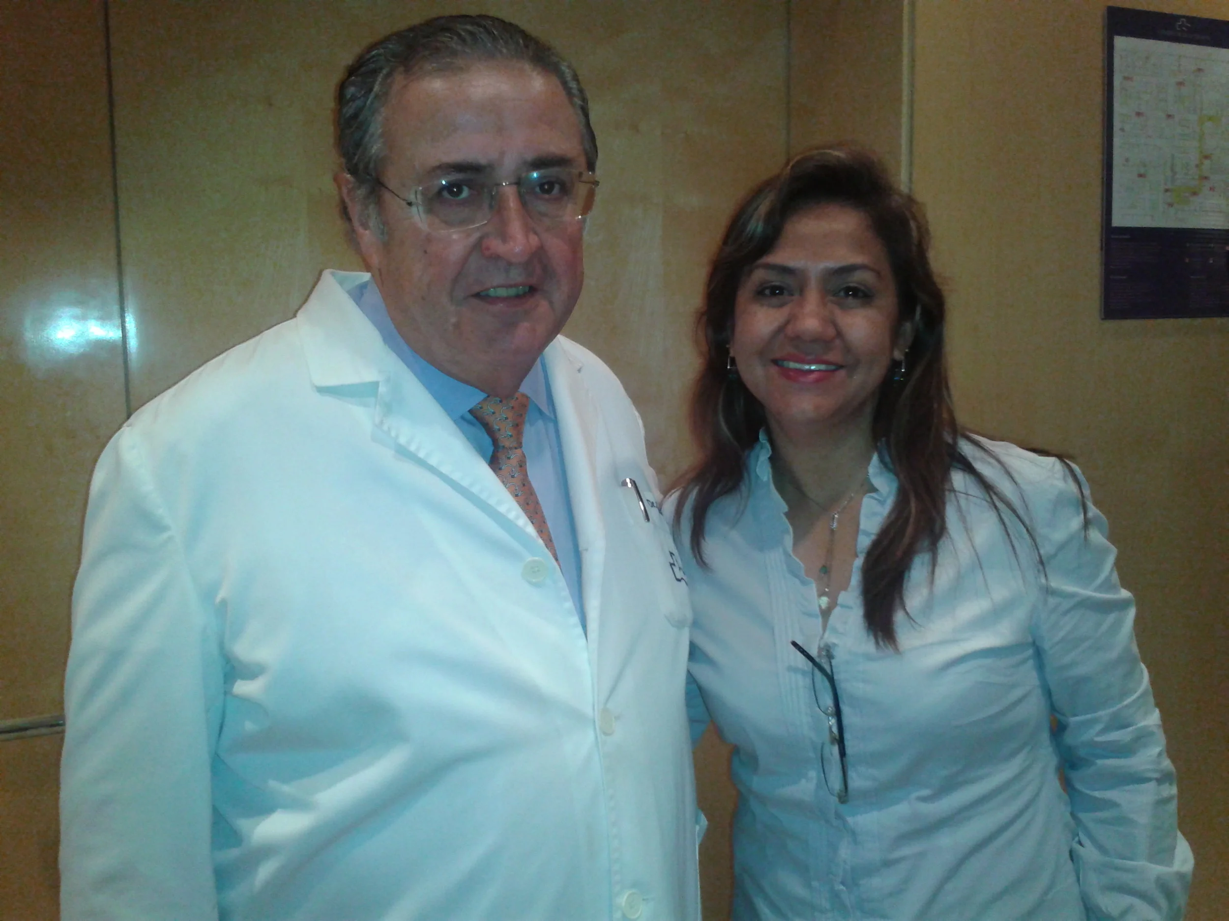 Compartiendo con Dr Aliaga en clinica Teckno -Barcelona