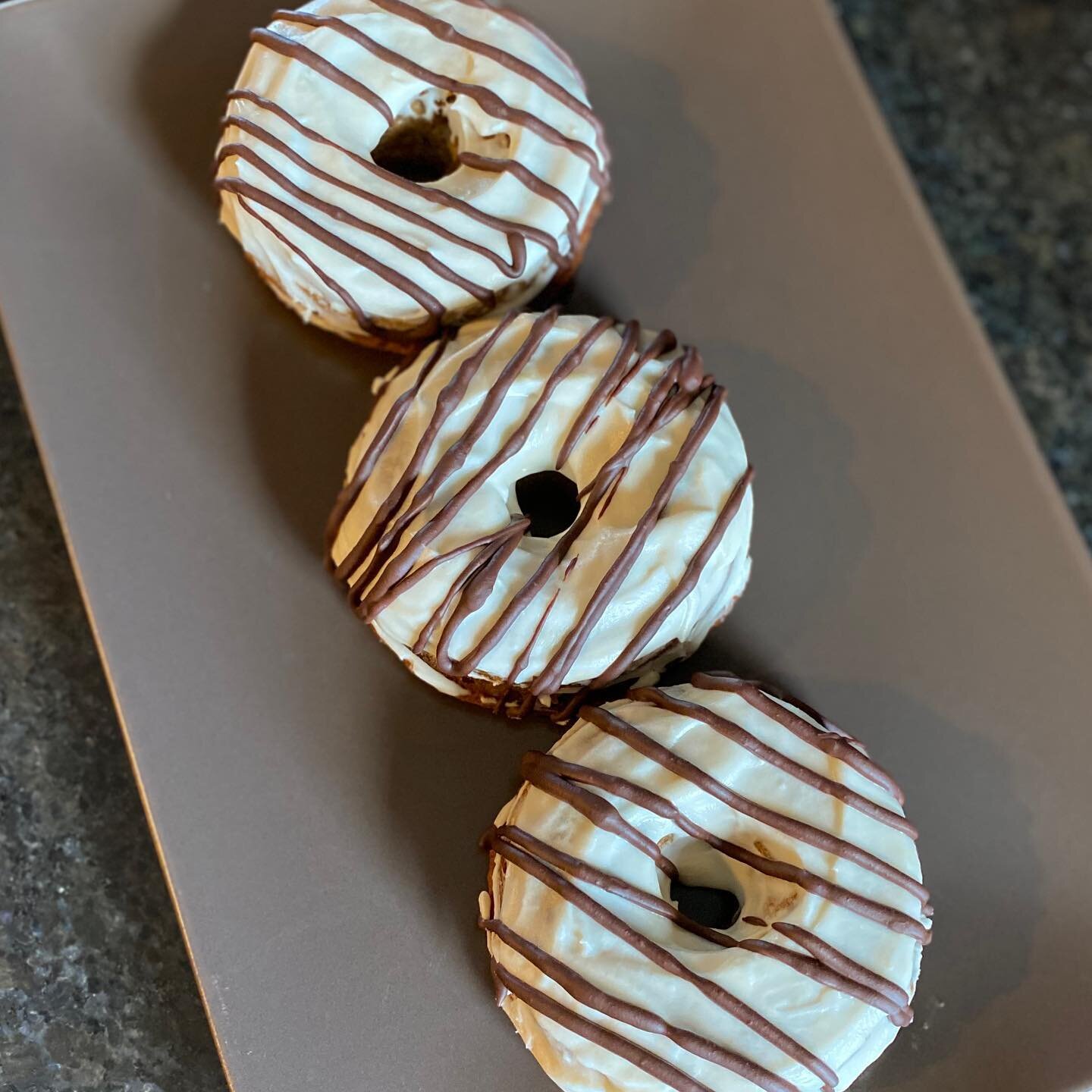 I did a thing...Pumpkin Spiced donut with cream cheese glaze and Salted caramel chocolate drizzle.❤️ #keto #ketodiet #ketogenic #ketosis #ketogenicdiet #ketolife #ketofam #ketones #lowcarb #health #weightloss #weightlosstips #ketocooking #registe