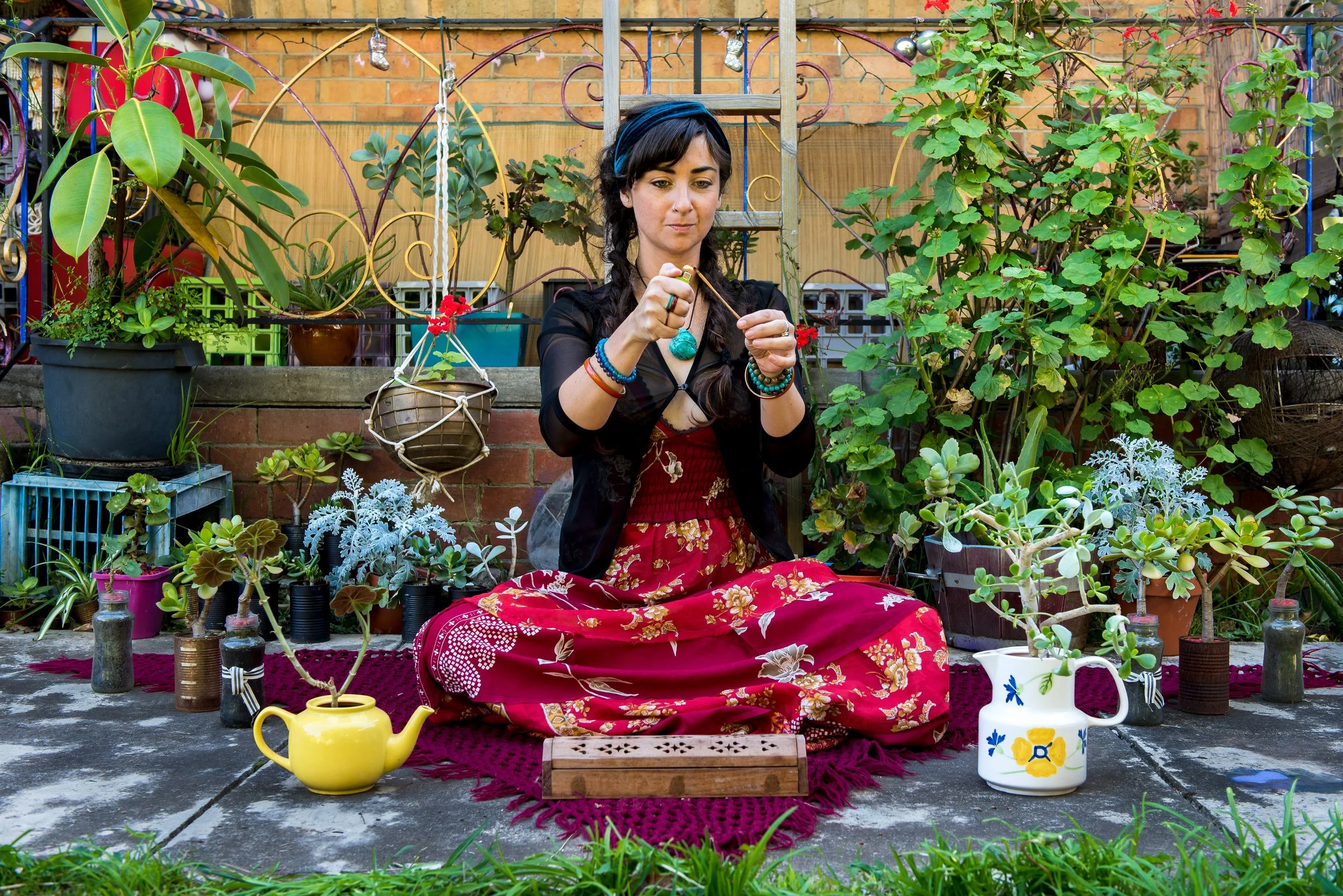 2020-04-13 - home photoshoot outdoors-1.jpg