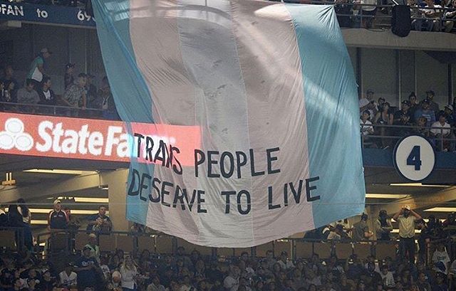 @translatinacoalition dropped this banner during the World Series Game. ashe