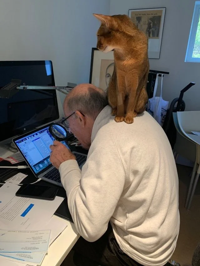 Albert on shoulder.jpeg