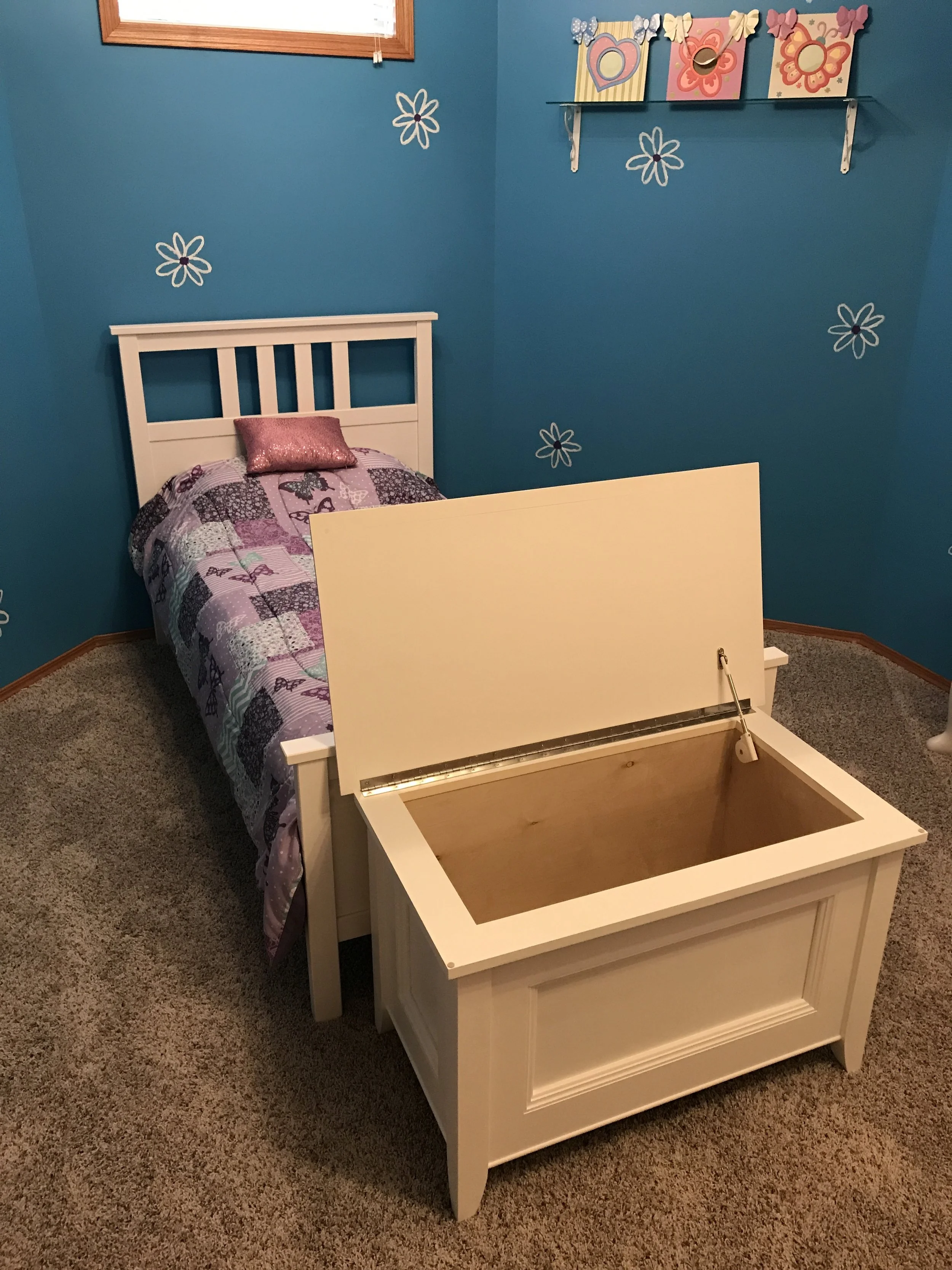 Blanket Chest Toy Box Top View Open