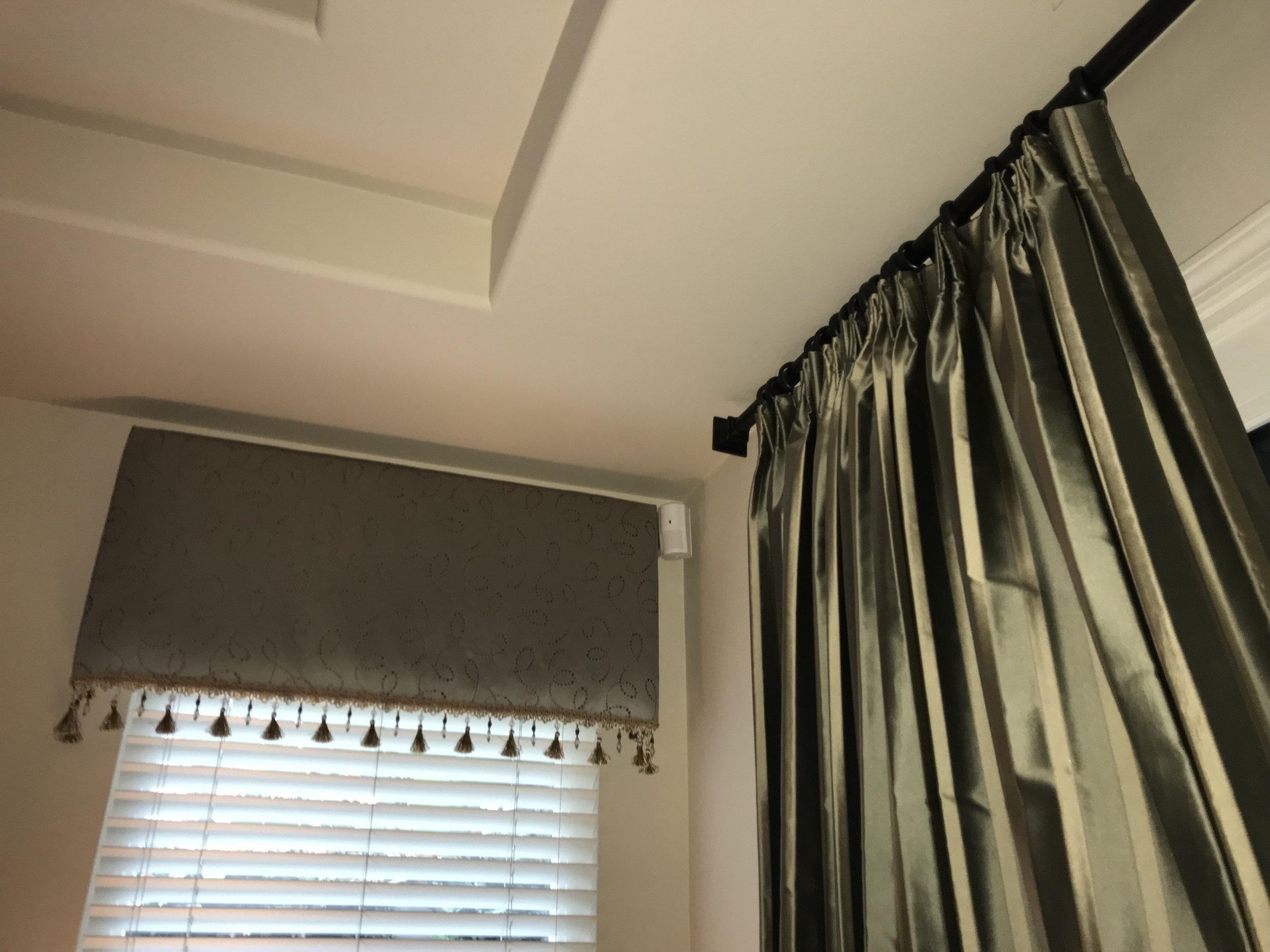 Cornice Box and curtains