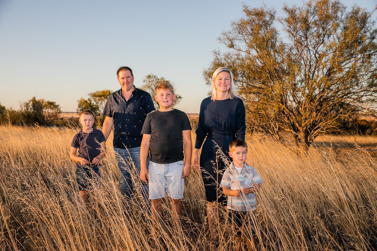 Family portrait session in the Wheatbelt