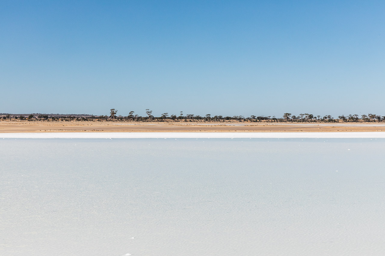 Simple landscapes in the Wheatbelt with big skies and salt lakes
