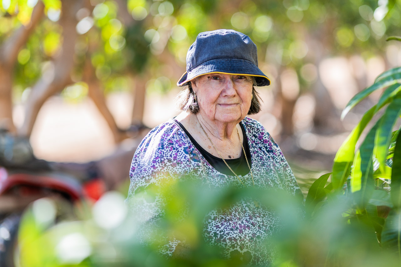 Growers-portrait-Carnarvon-05.jpg