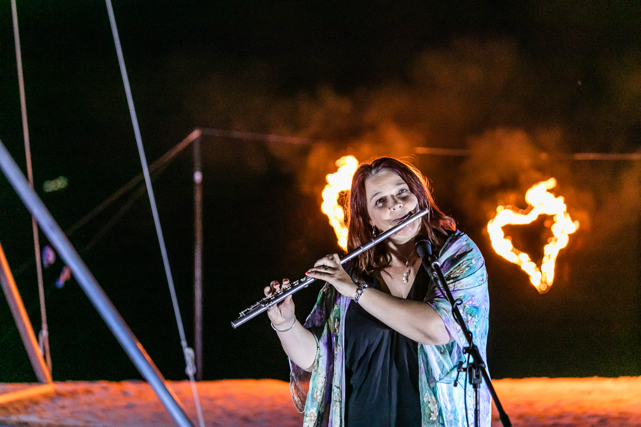 Branwen Smith performs with Gascoyne in May at the Ningaloo Whale Shark Festival in Exmouth