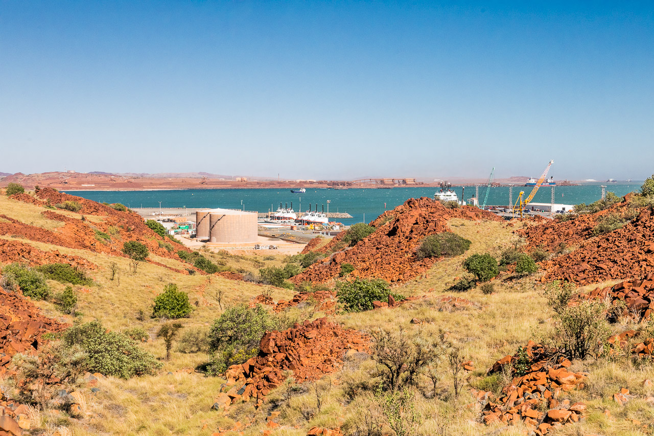 Galahs-at-Deep-Gorge-Burrup-Peninsula-16.jpg