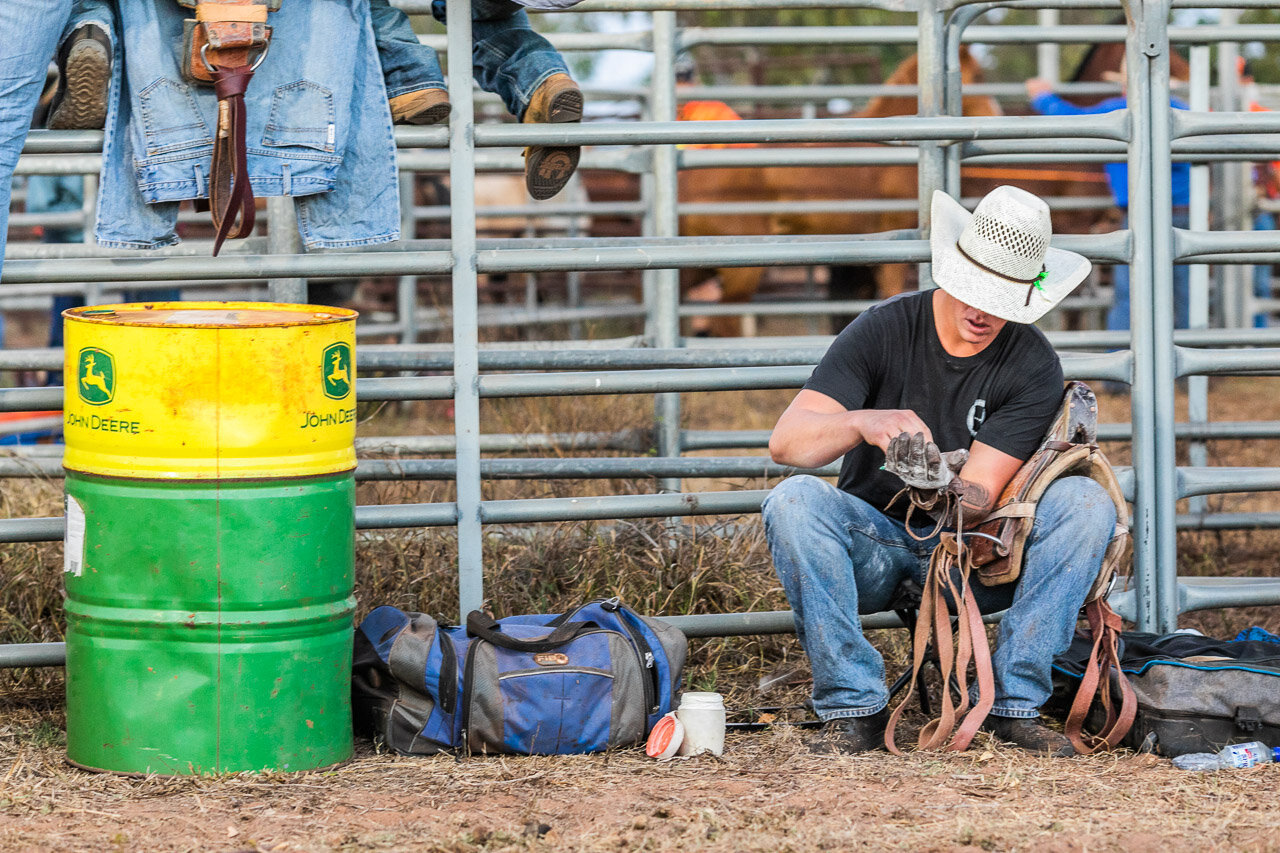 A cowboy getting ready to ride at the Broome Rodeo