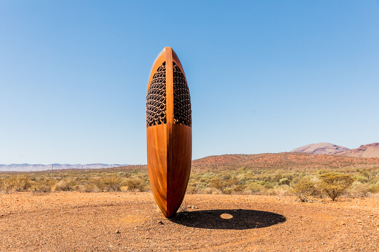 Arriving in town from the north-east, the Resilience Sculpture is a wonderful entry statement for the small town of Paraburdoo, WA