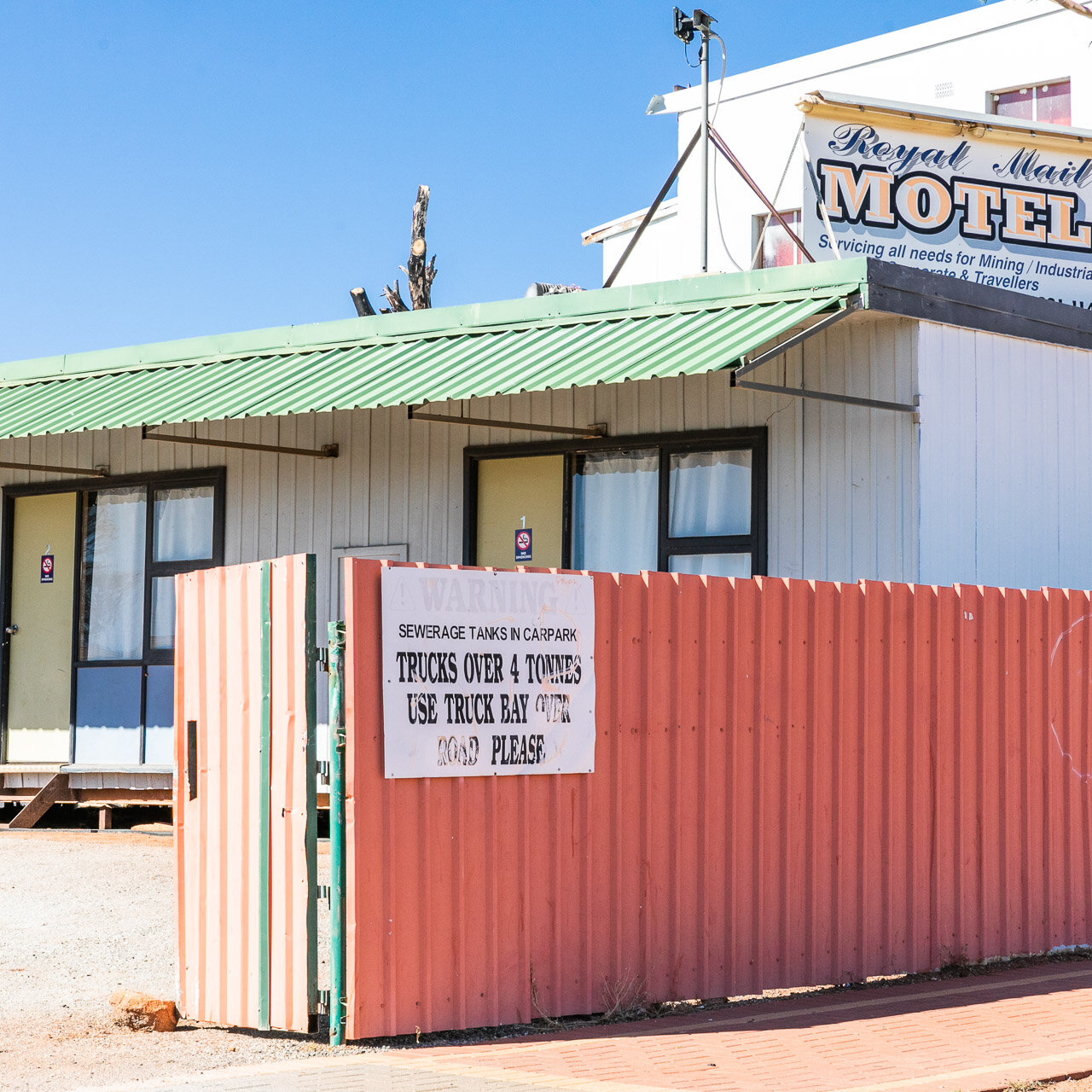 Not every motel has a sign warning of sewerage tanks in the car park! The Royal Motel in Meekatharra