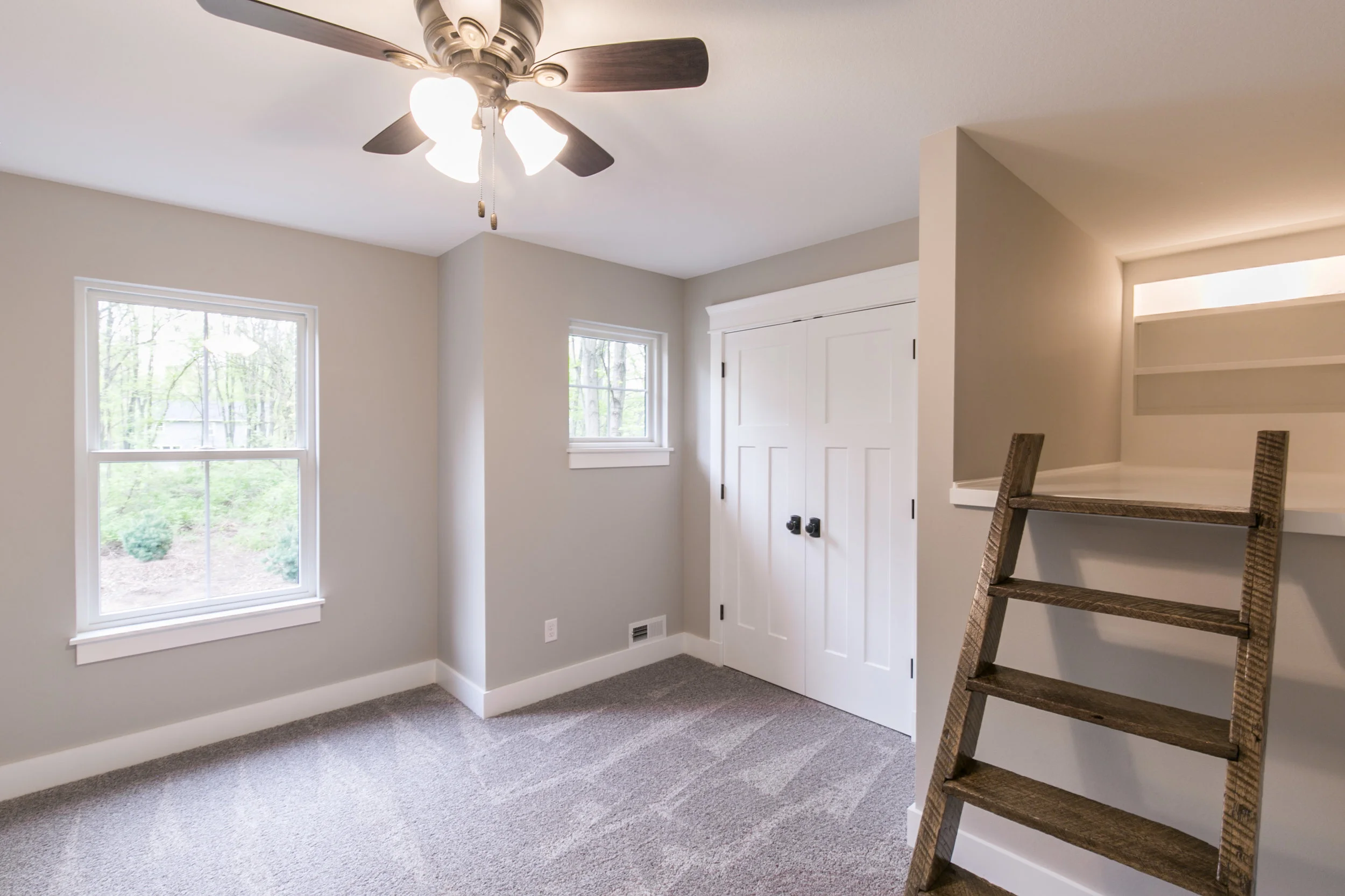 Bedroom2angle3.jpg