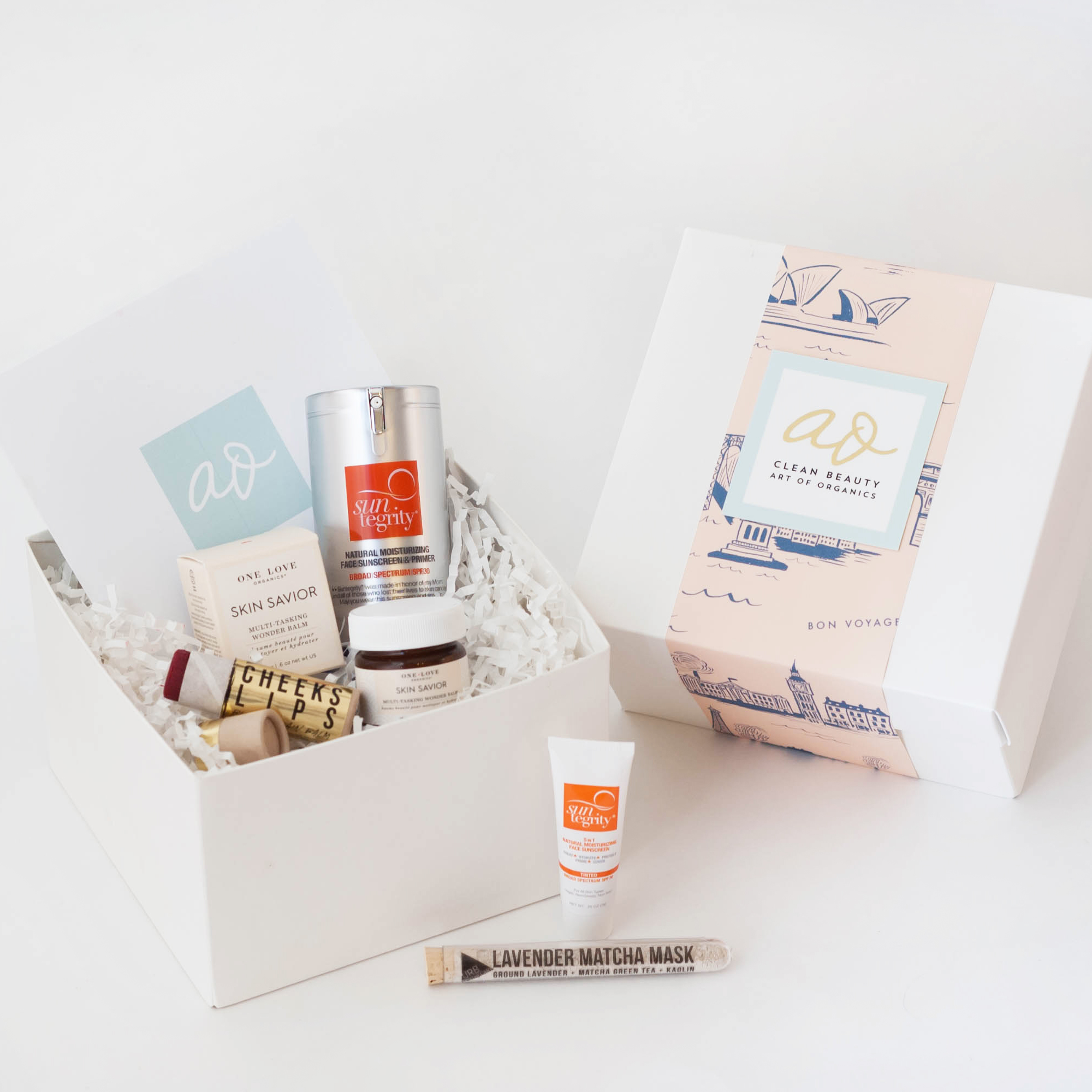 6 Green Beauty Bo You Should - Organic Makeup Box 6 Green Beauty Bo You Should - Organic Makeup Box