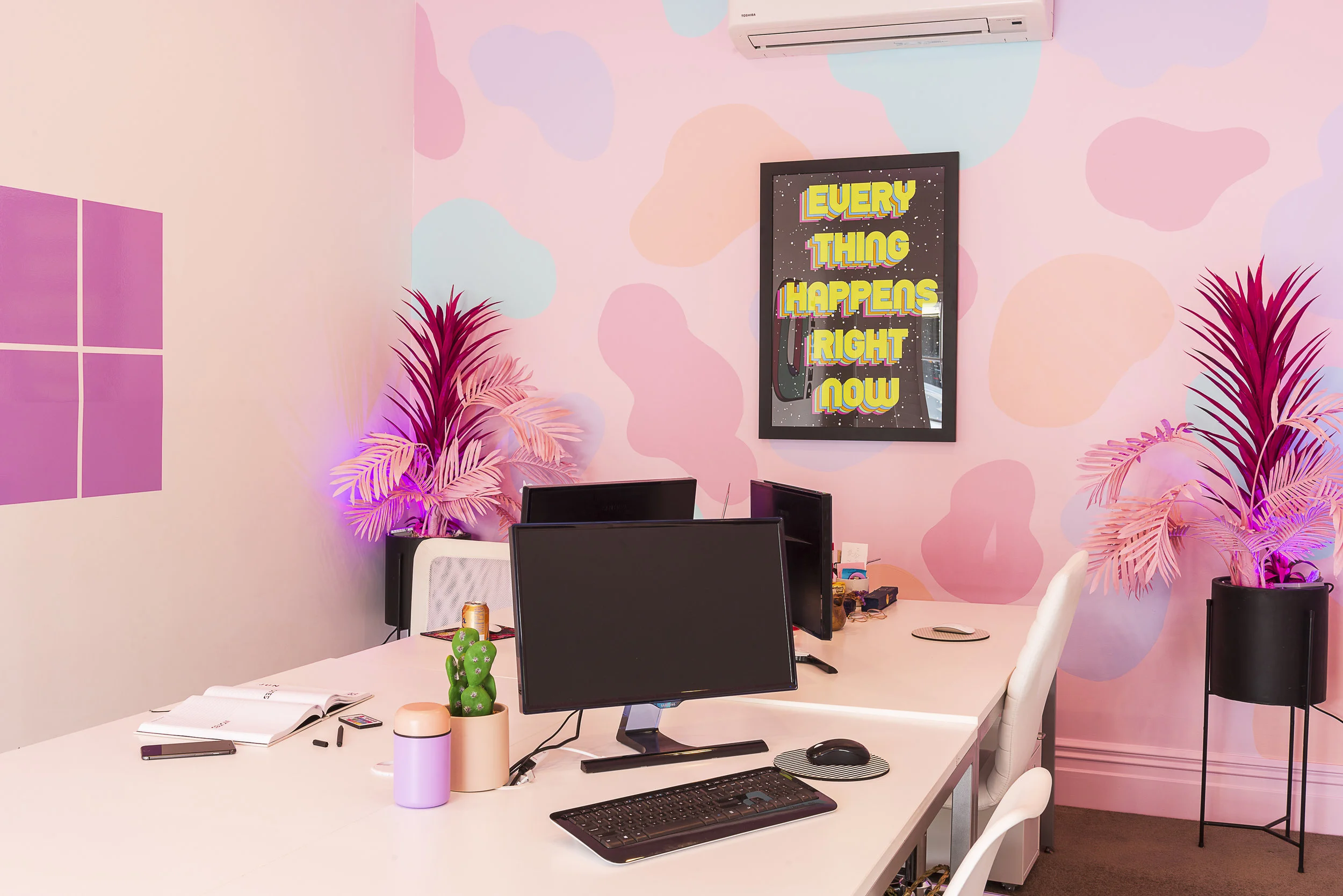Cut panels of dry erase vinyl form a large calendar on the side wall. Opposite we used Dulux clear Dry Erase finish to create a huge whiteboard across the whole wall. The Tyler Spangler print is from Society 6. Photograph by Helen Bankers