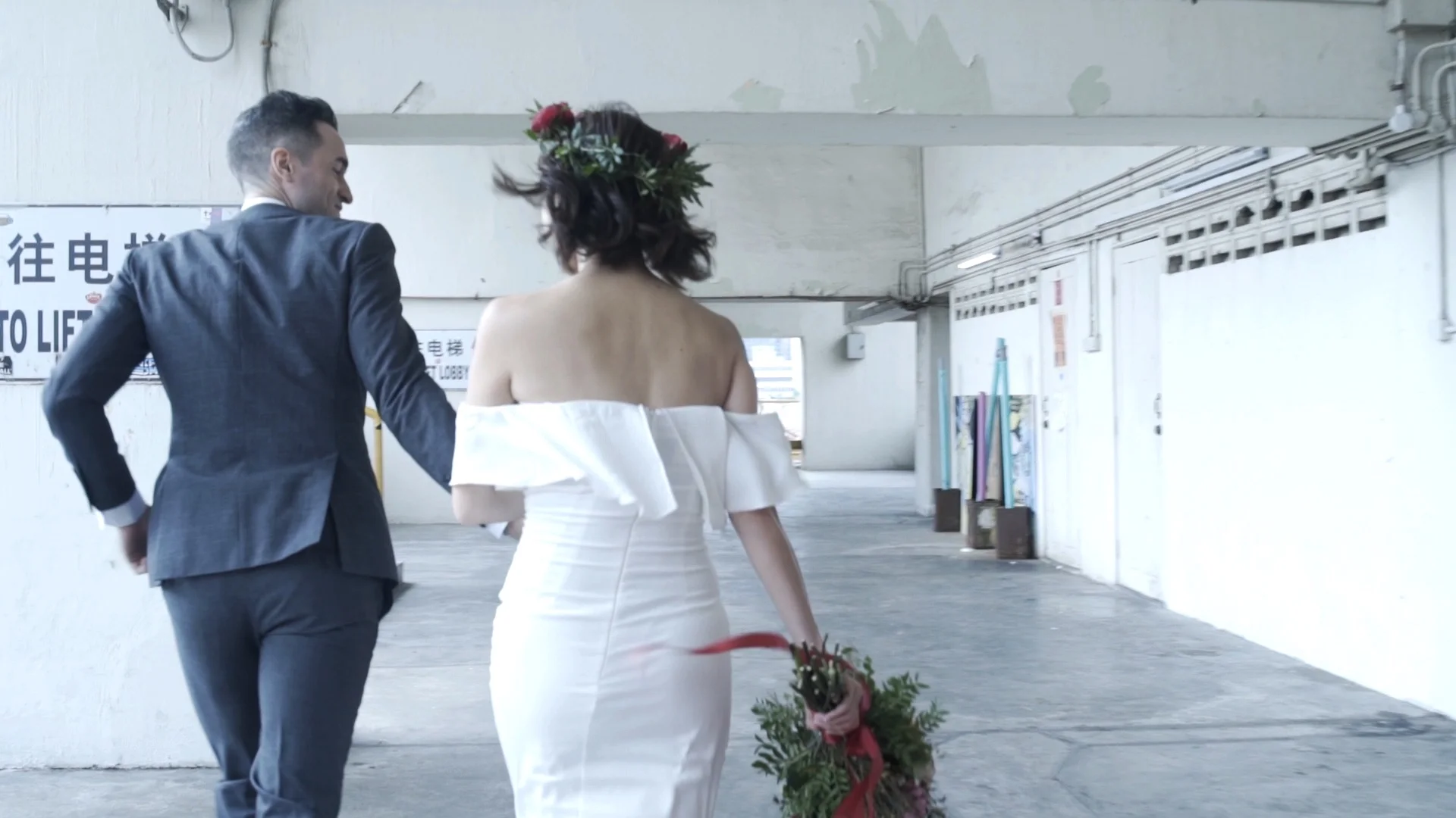 Wedding day trailer | Beachweddingtips.com
