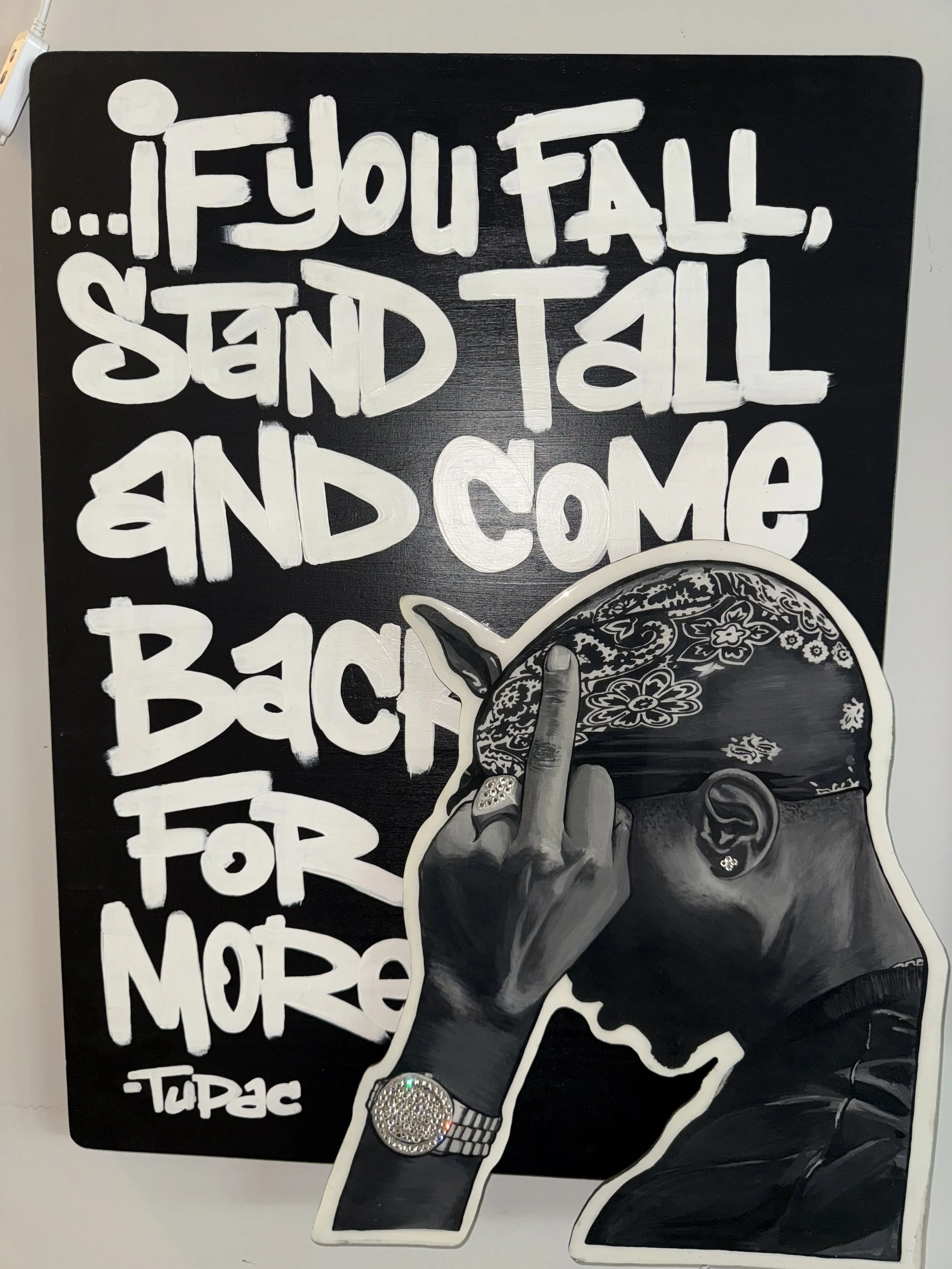 TUPAC.jpg