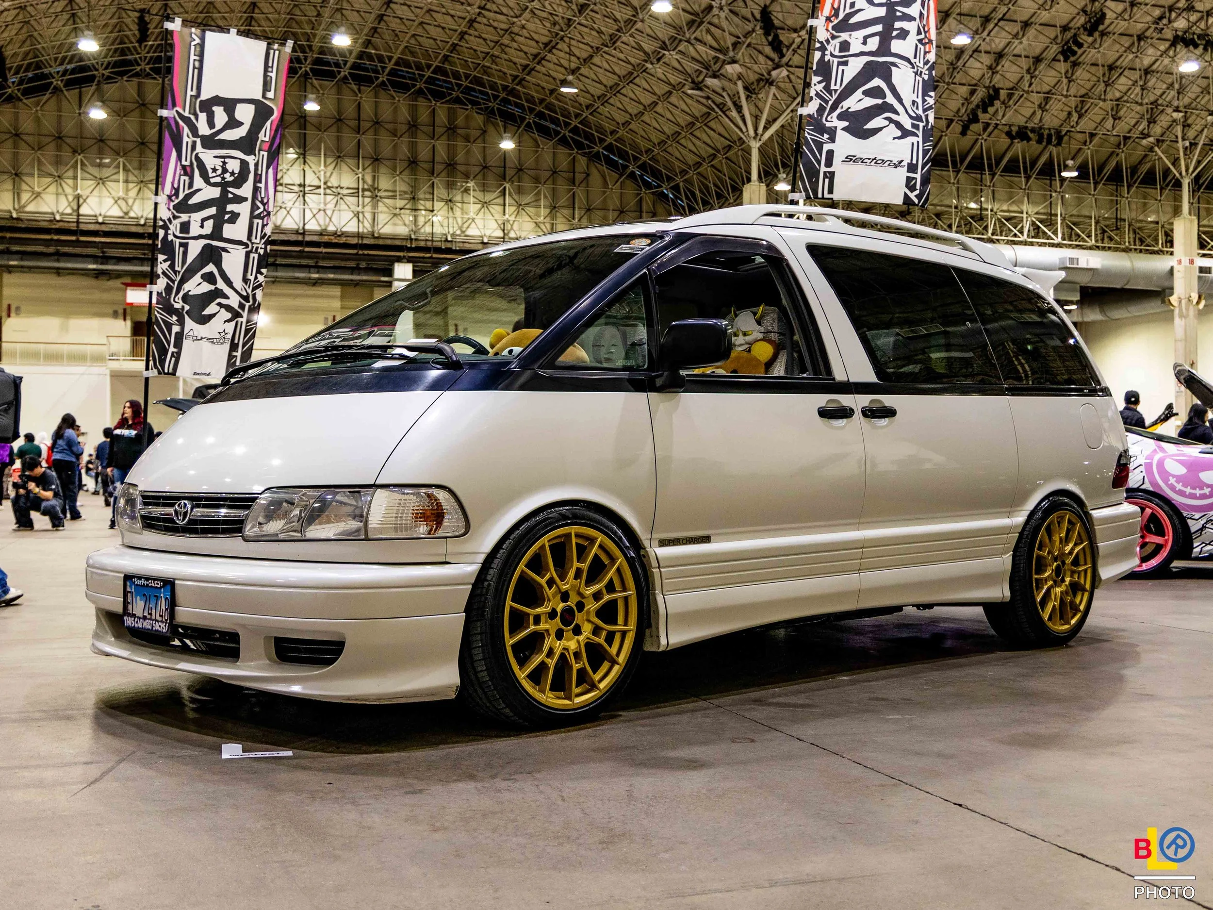 WEK25_TAGGED_1.jpg