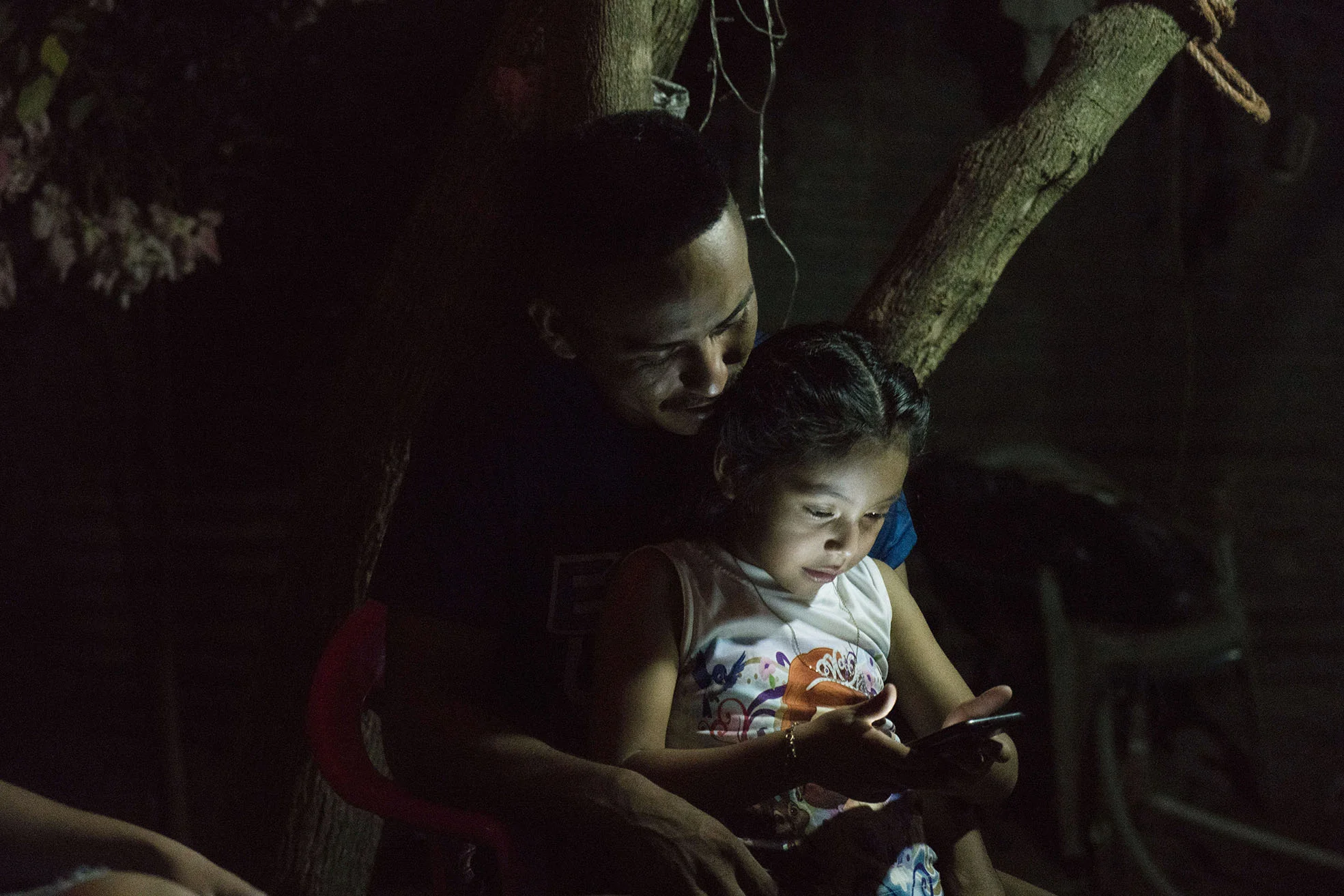 Arnovis Guidos Portillo with his daughter, Meybelin.