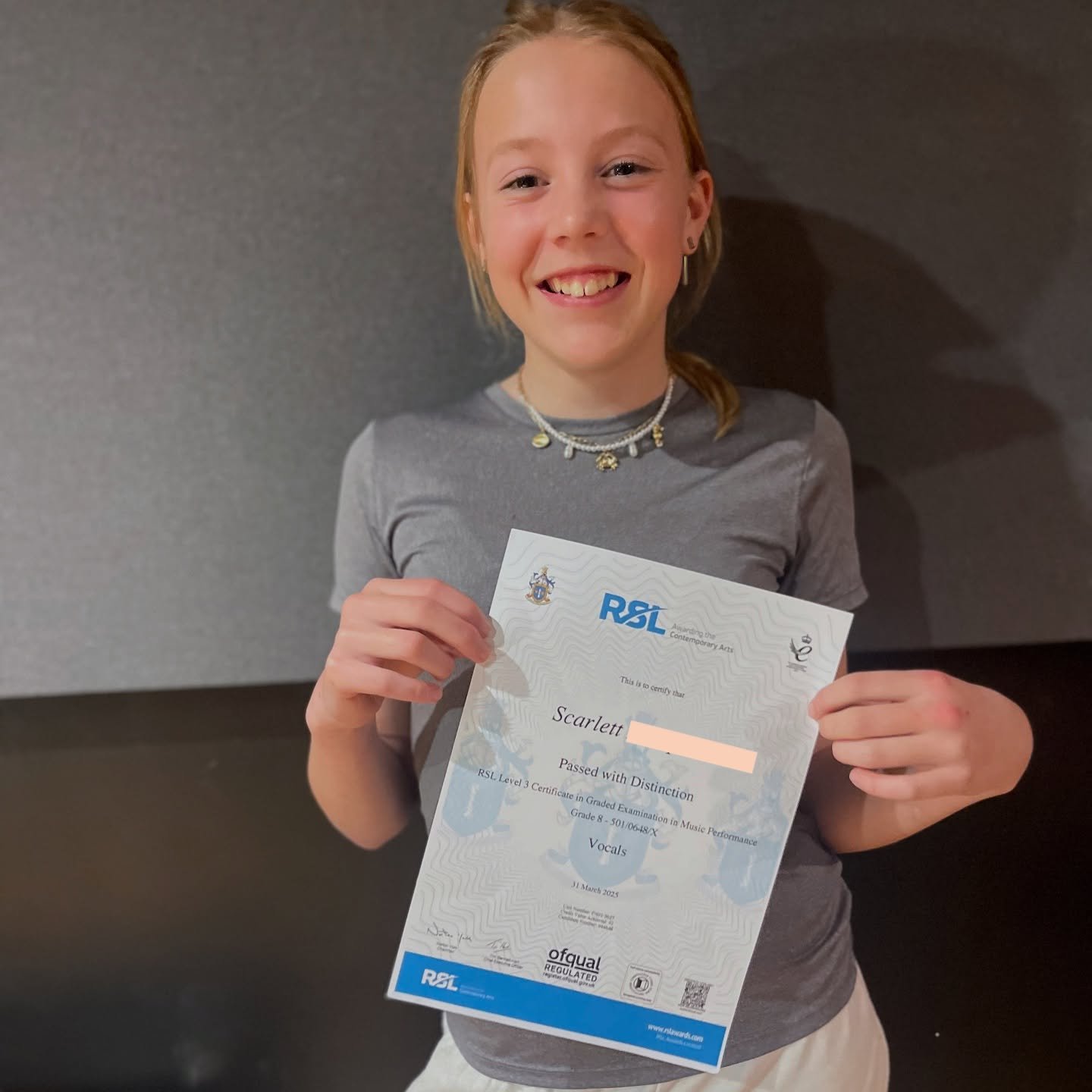 Beyond proud of our student Scarlett for smashing her Grade 8 @rslawards vocal exam with an incredible 99/100 score! All at the age of just 12 years old 👏
