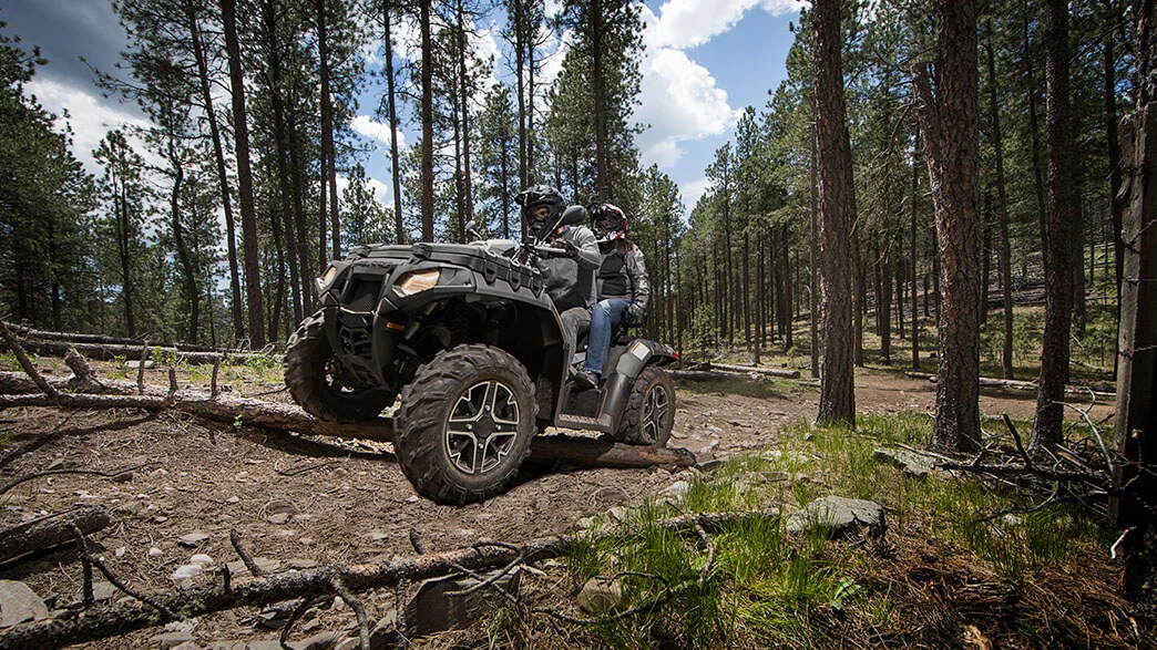 sportsman-touring-xp-1000-media-4.jpg