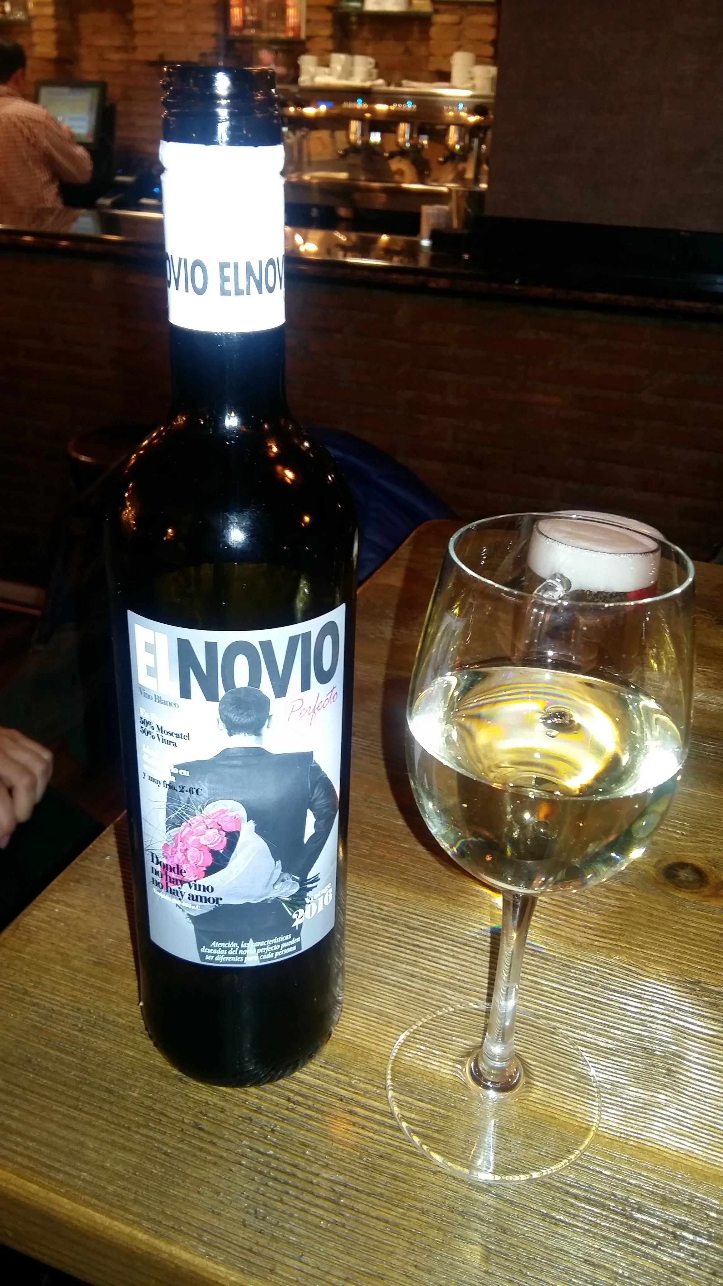 el-novio-perfecto-existe-planes-ilusionantes-vlog-vinos-recomendados.jpg