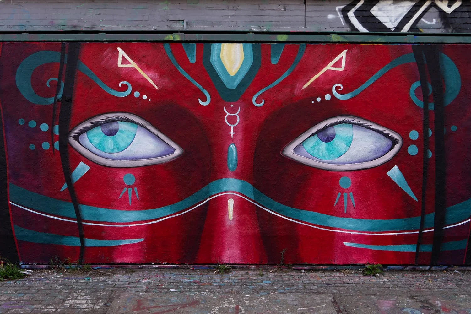 Blinking mural by Skount in Amsterdam