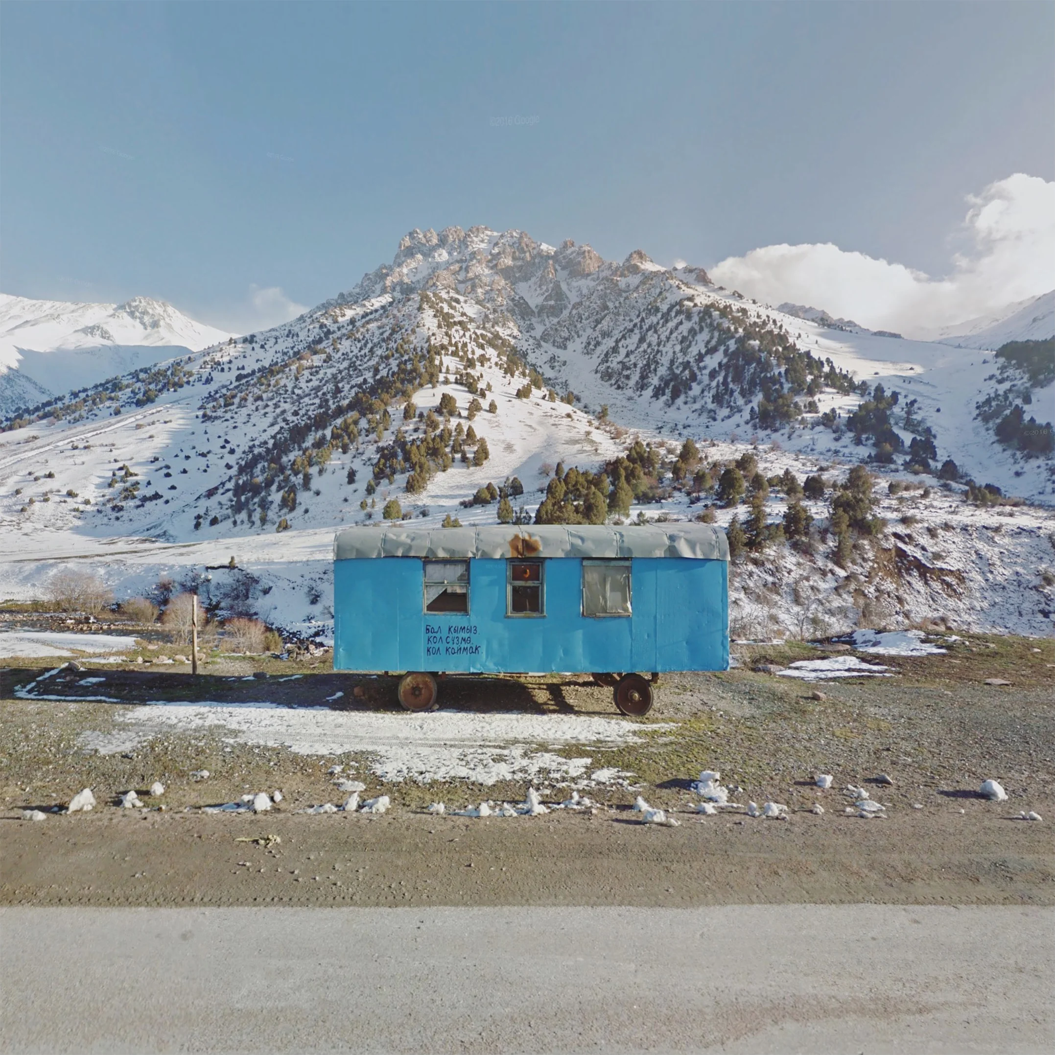 3_Mobile_home_Kyrgyzstan.jpg