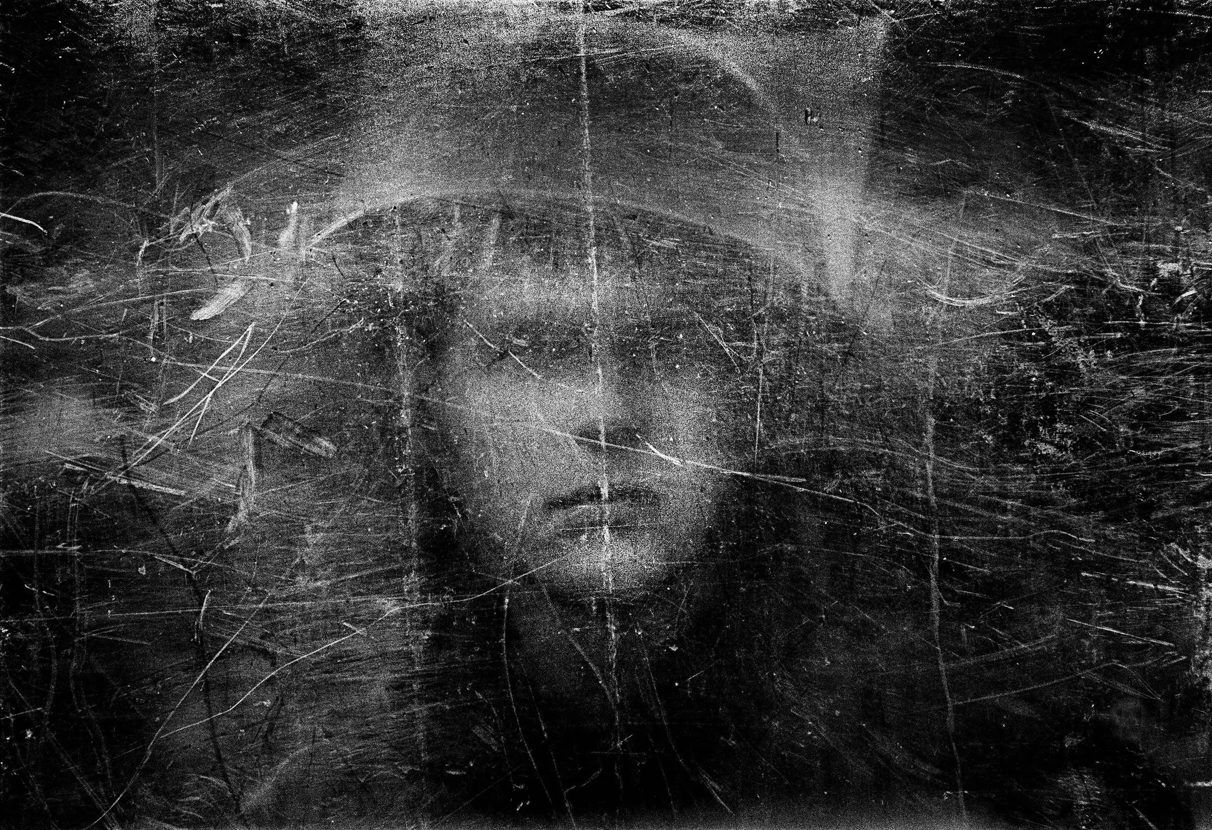 Soldier with Bullet-proof Shield, Northern Ireland, 1973 © Philip Jones Griffiths / Magnum Photos