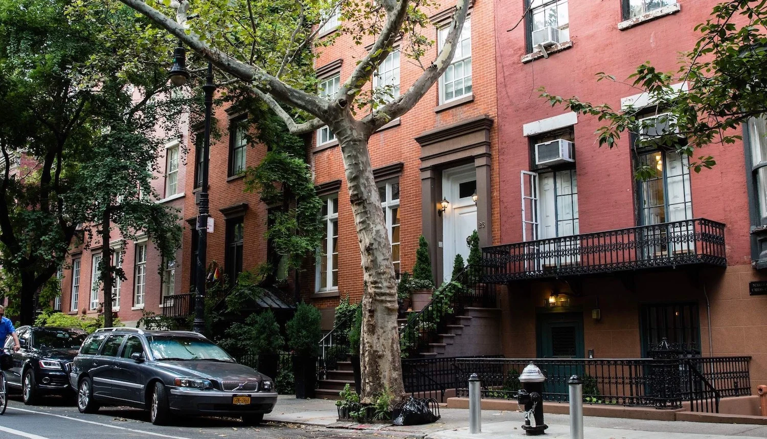 Rmr Apartments