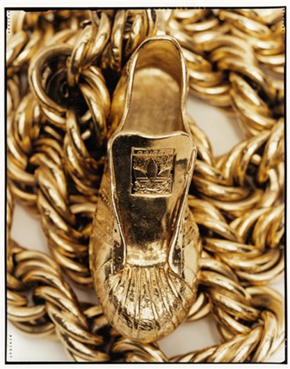 jonathan-mannion-jmj-chain-(jam-master-jays-gold-rope-chain-and-adidas-pendant).jpg