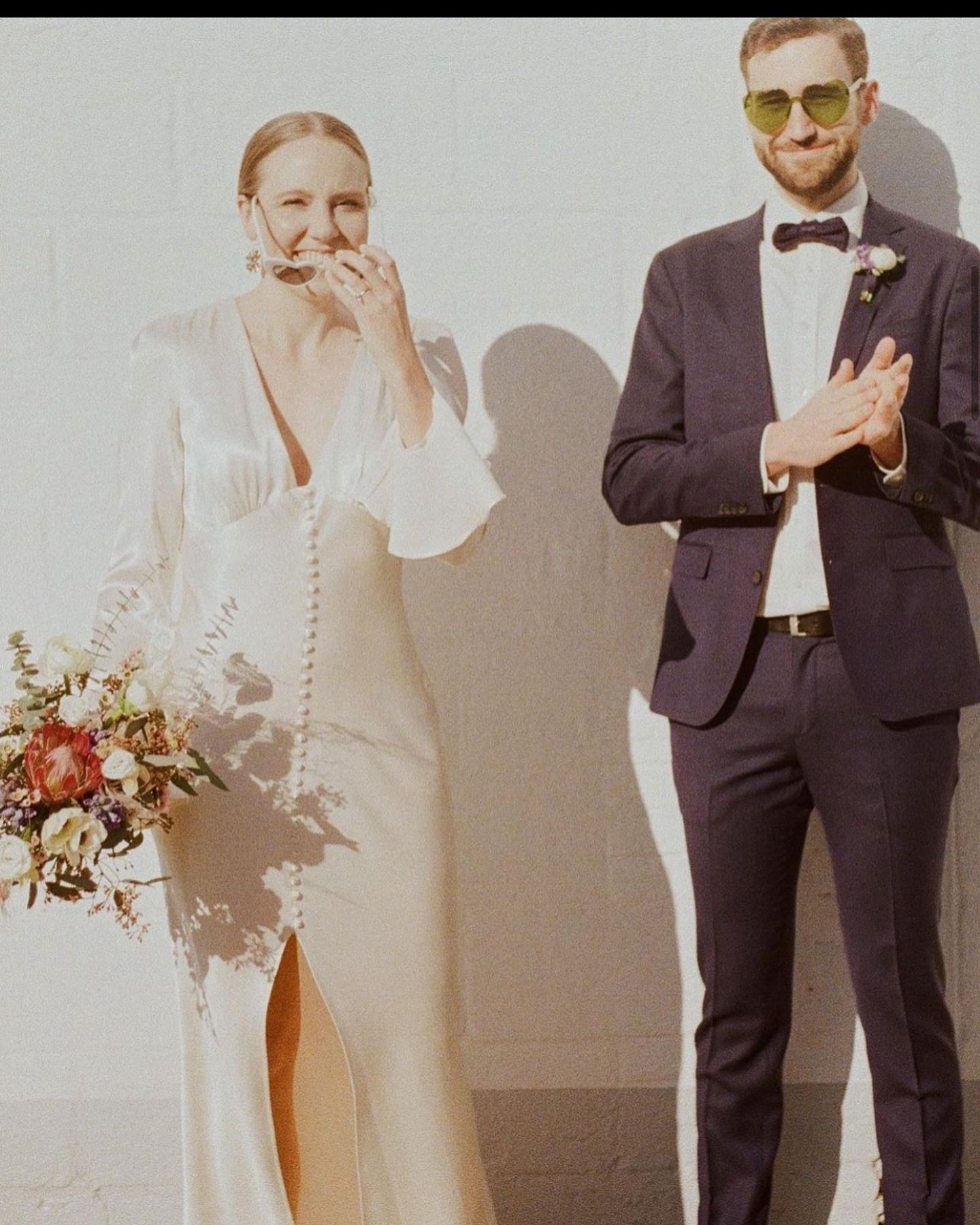 Plenty more gorgeousness and happily ever afters on the docket this wedding season!
🕶❤️&zwj;🔥🌞 
photo:  @giannaleofalcon 
officiant: #honeybreakofficiants
venue: @thewilliamvale 
love: Bre + Frazer