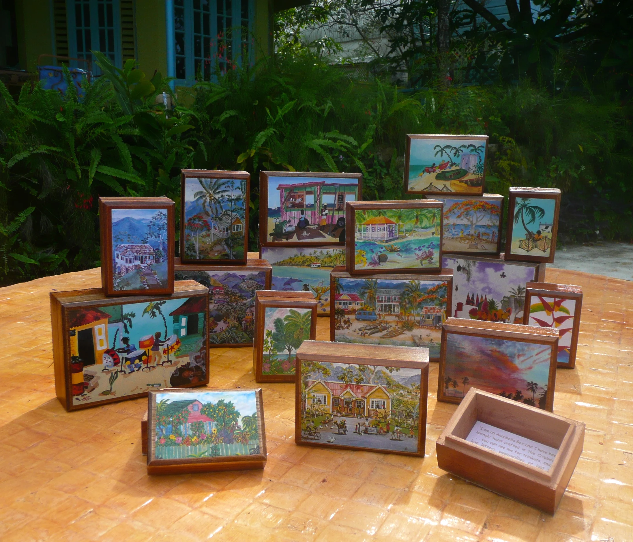 BuyDayFriday: Annabella Boxes