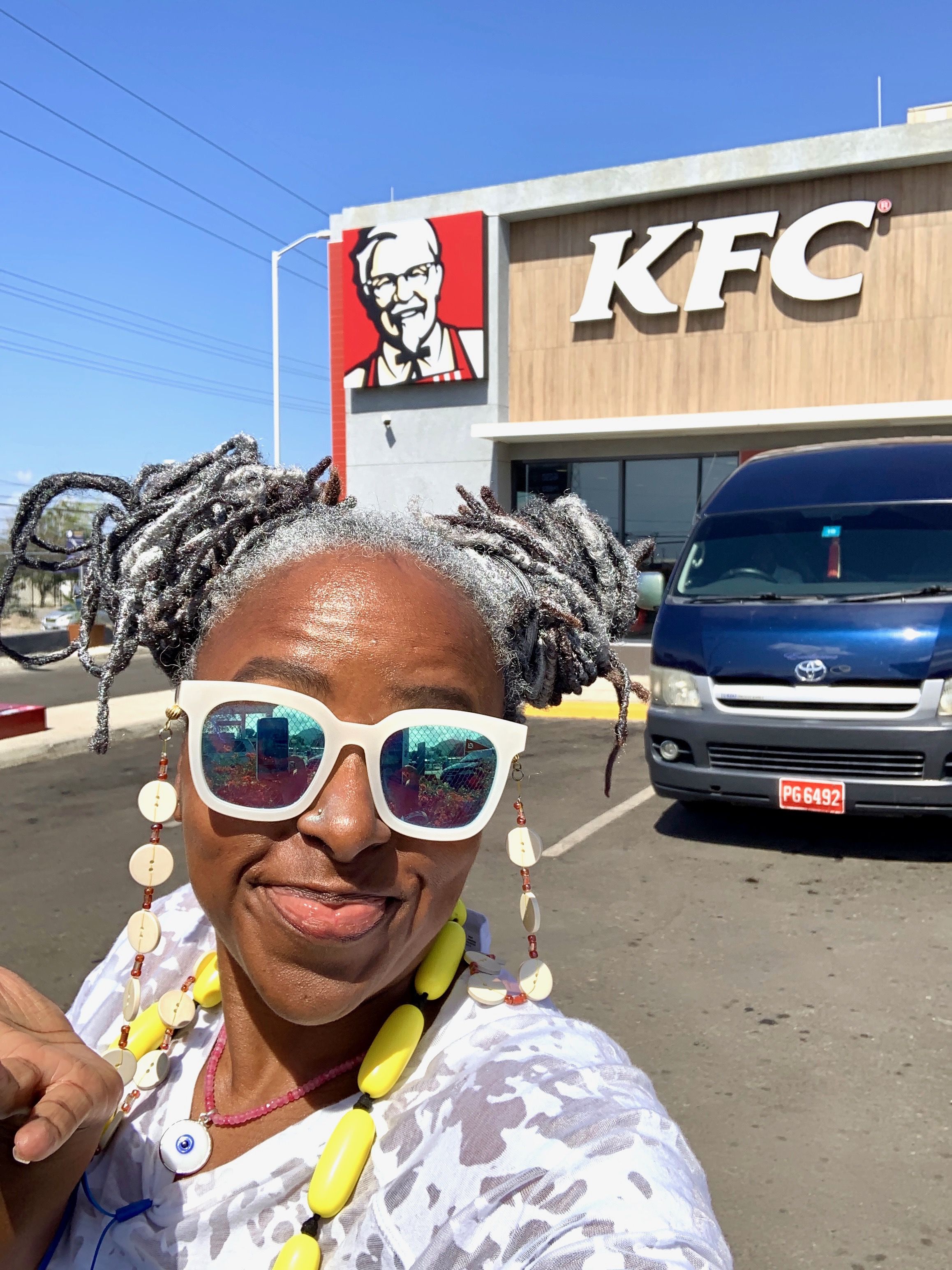  There’s no way I was leaving Kingston without stopping at KFC! 