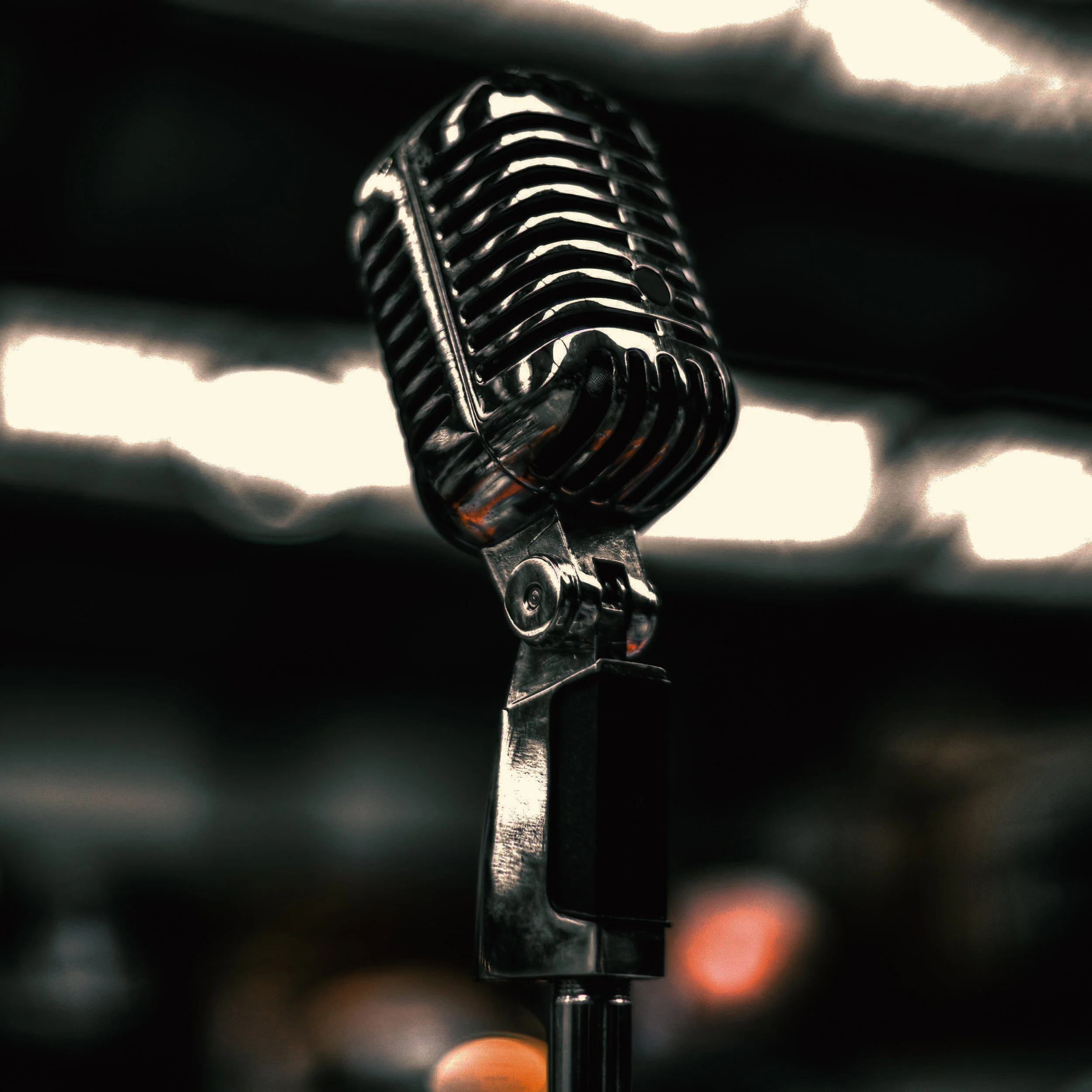 microphone.jpg