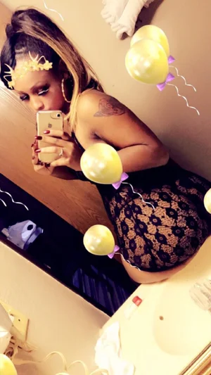 HONEY DOLL  Sex and Strains