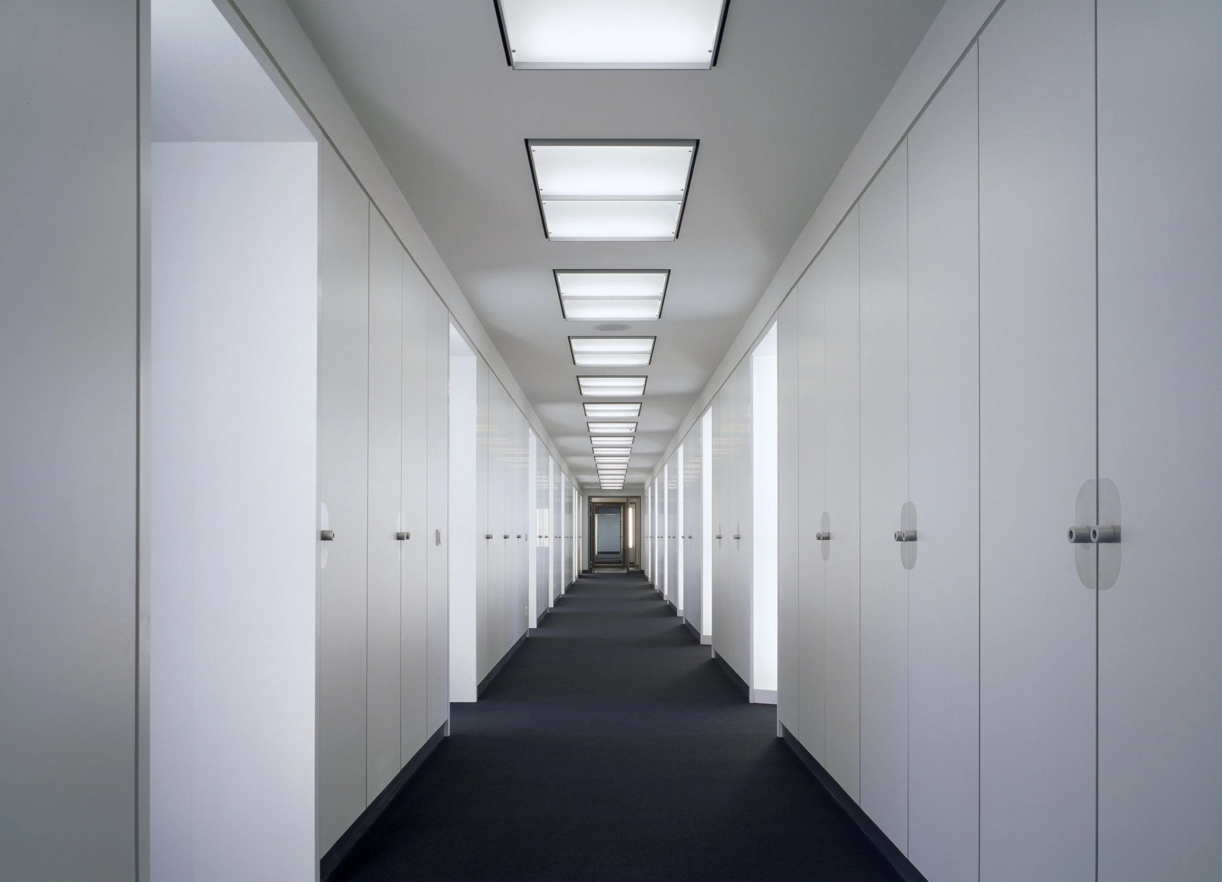 TR1099-7.jpg