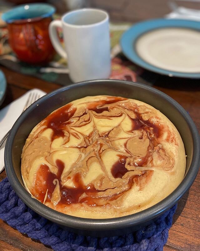 #timetoeat pancake tray bake from @nadiyajhussain with strawberry rhubarb jam from @sqirlla #dininginplace