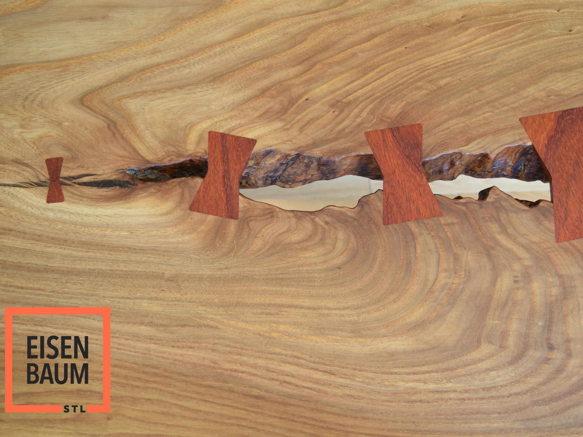 Butternut Bowtie Coffee Table_Detail_1.jpg