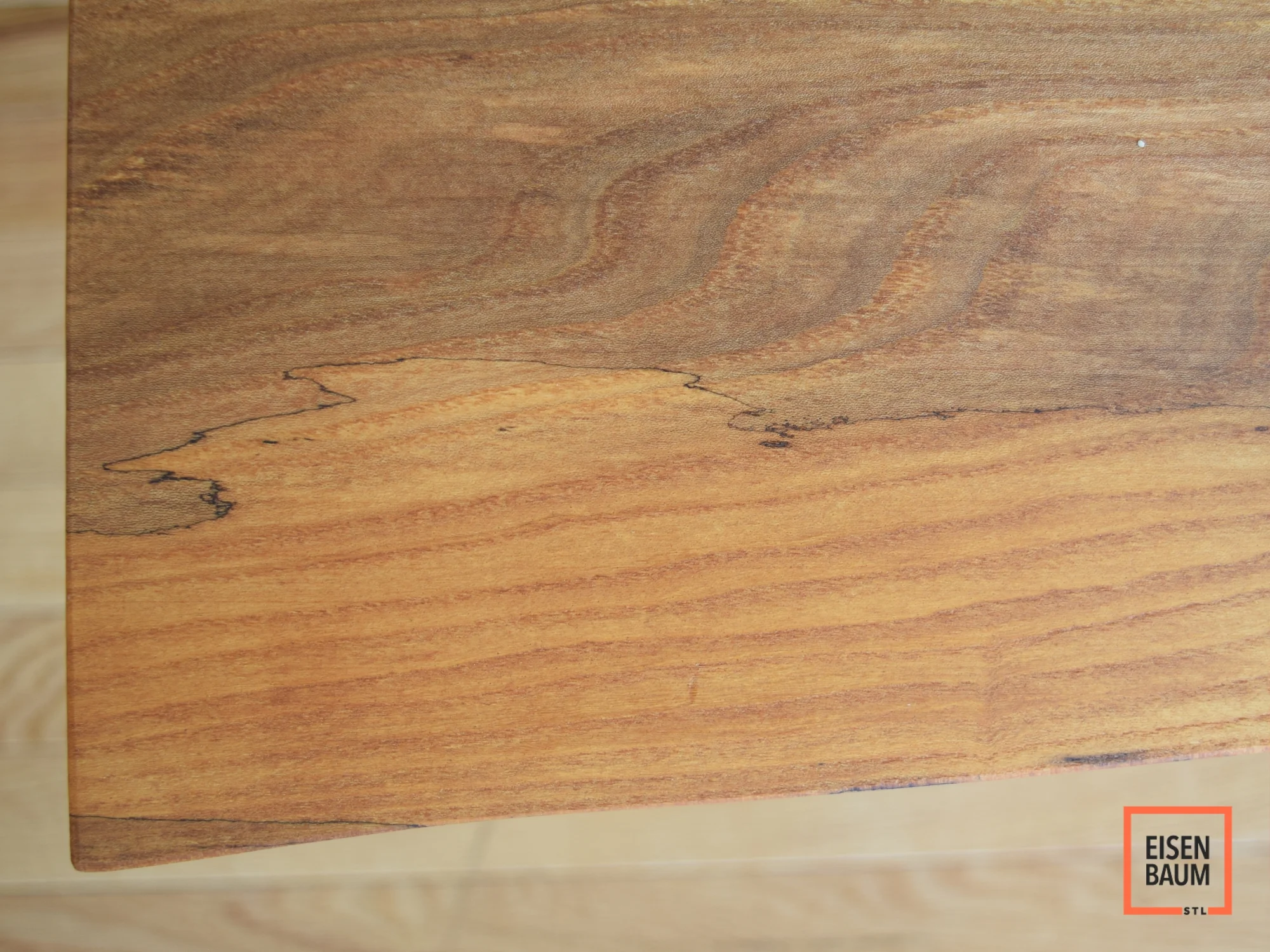 Butternut Bowtie Coffee Table_Detail_3.jpg