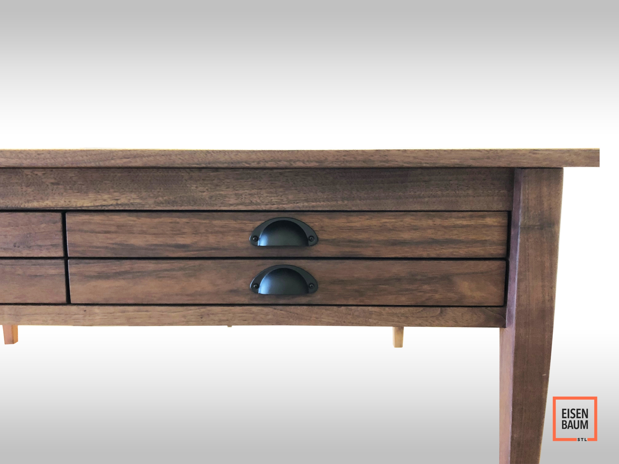 Walnut_Game_CoffeeTable3.jpg
