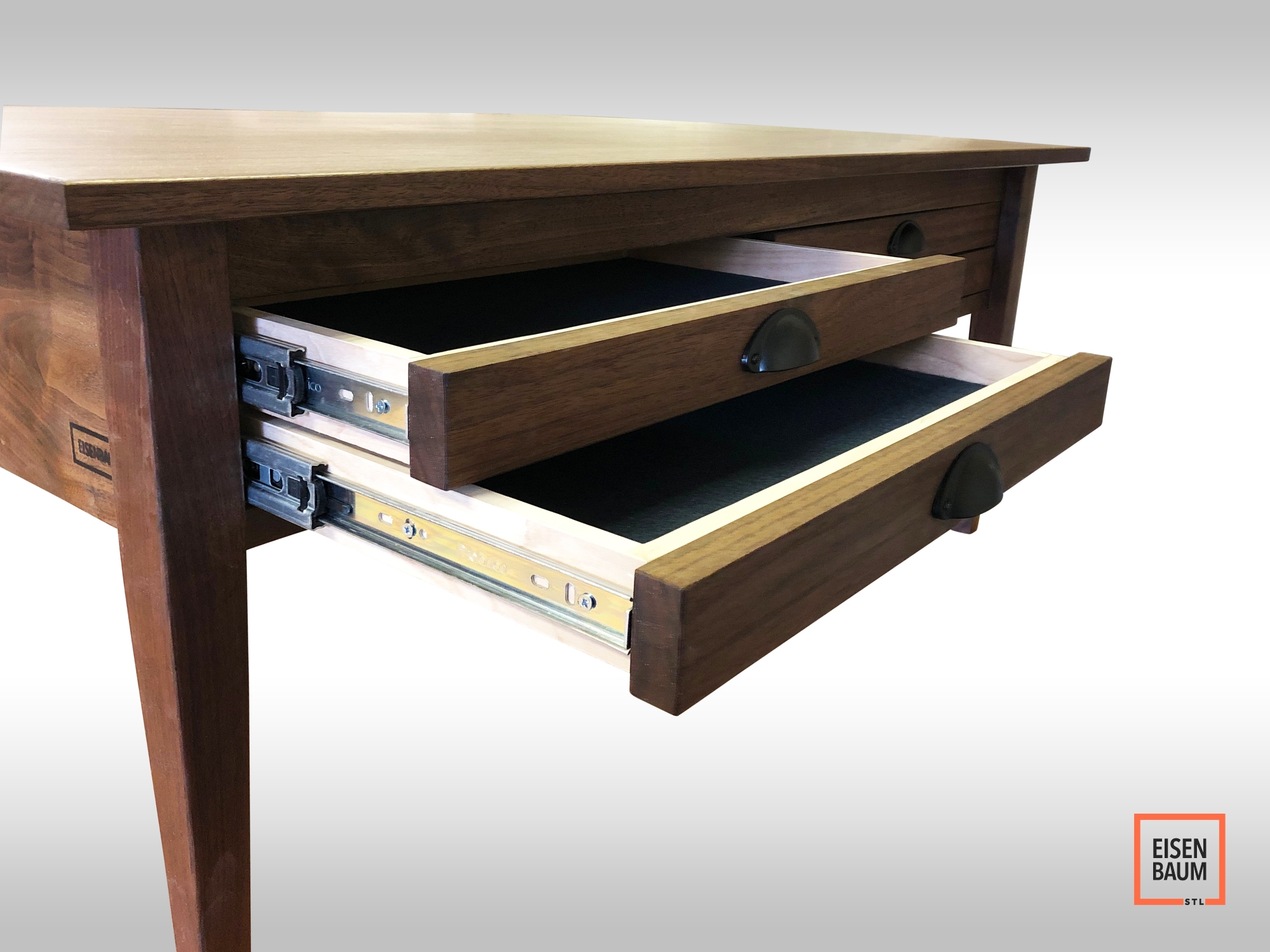 Walnut_Game_CoffeeTable4.jpg