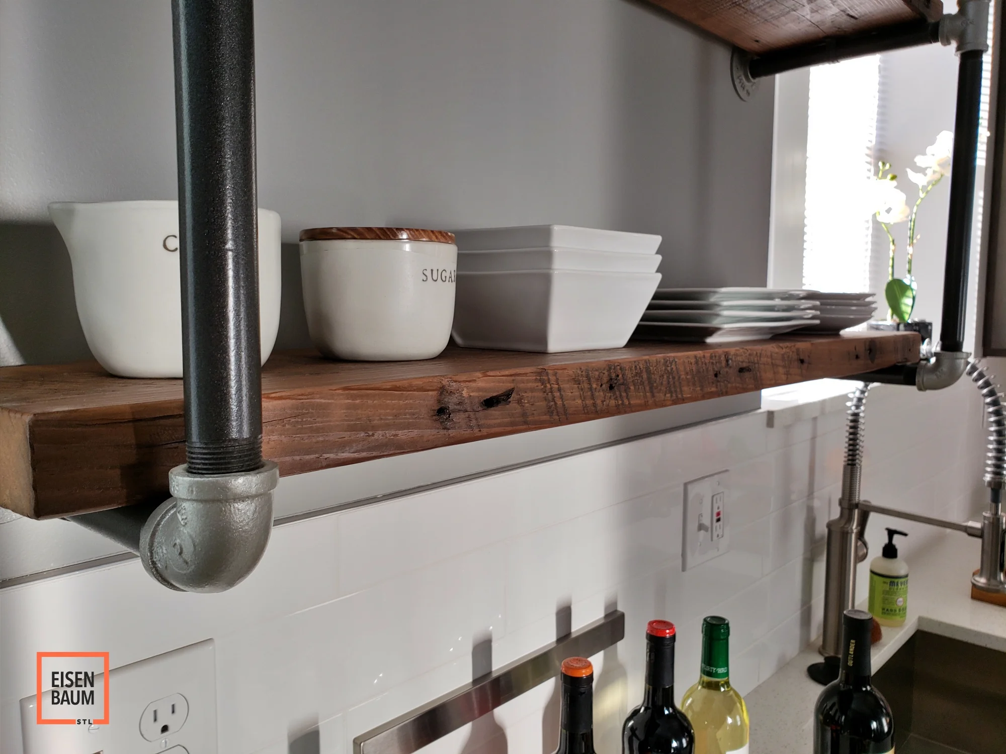 Two Tone Reclaimed Pipe Shelving_2.jpg