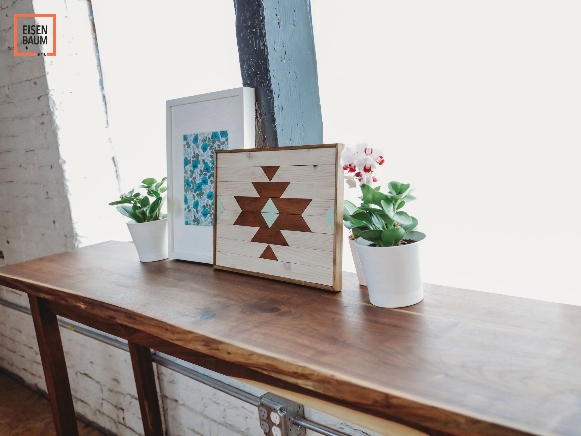 Walnut Console Table_16.jpg
