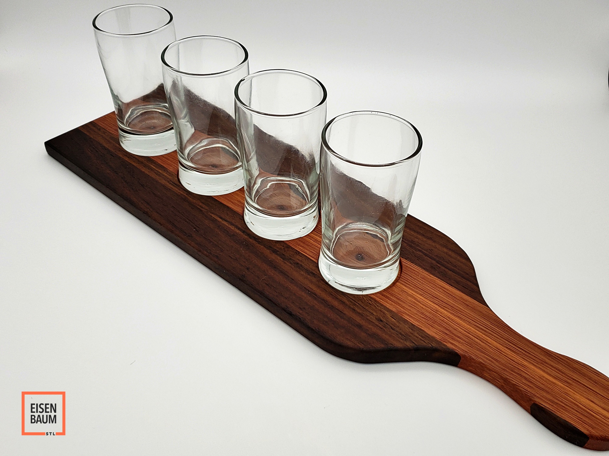 Walnut_Liptus_Flight_1.jpg