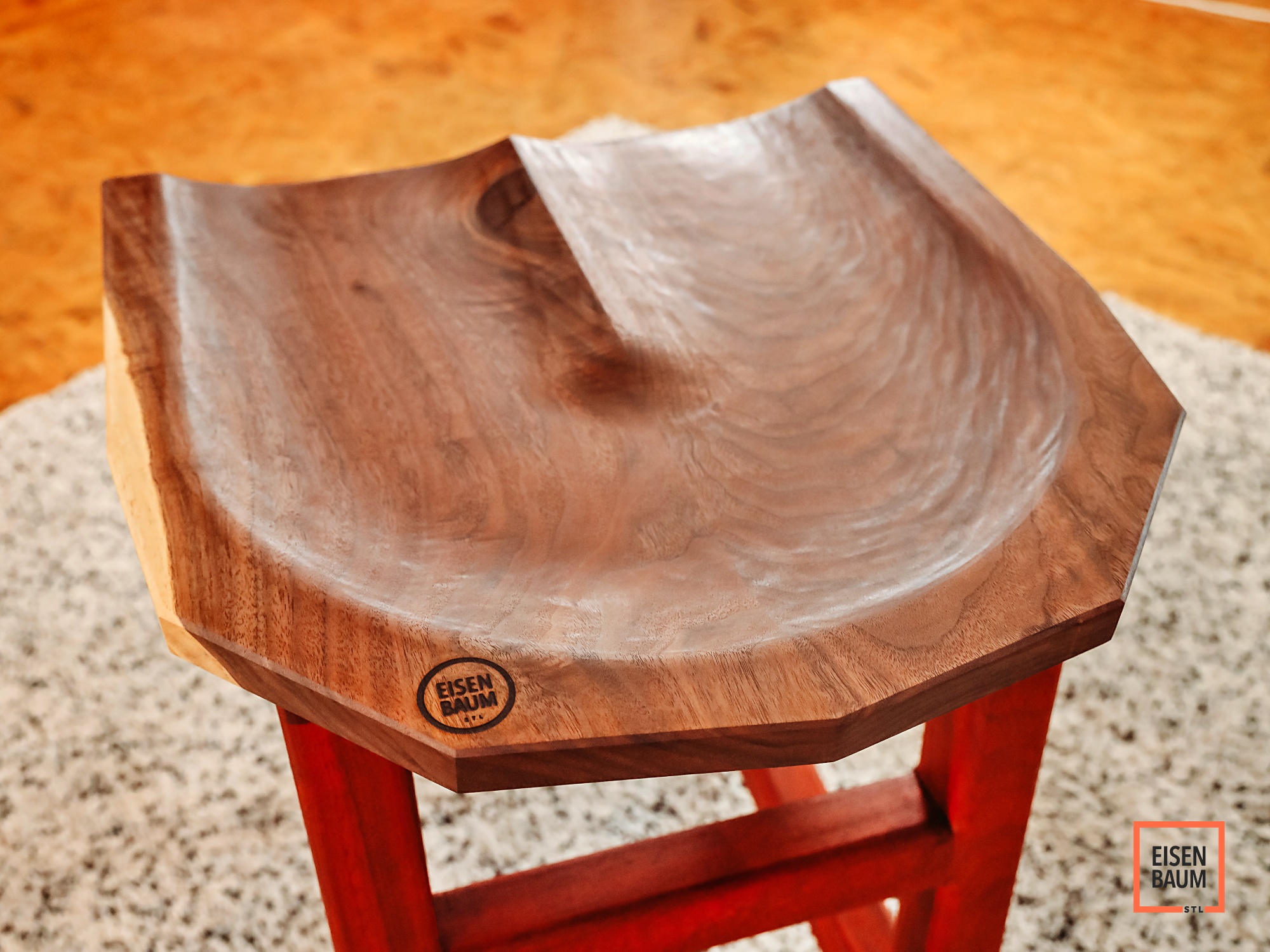 Stool_1.jpg