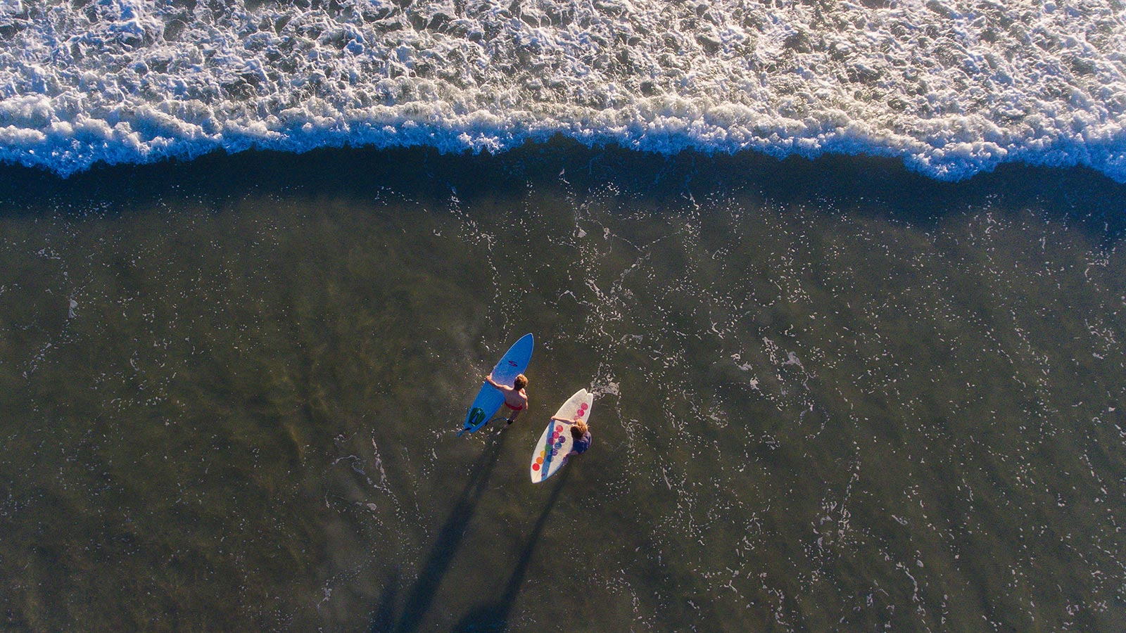 SURFERS.jpg