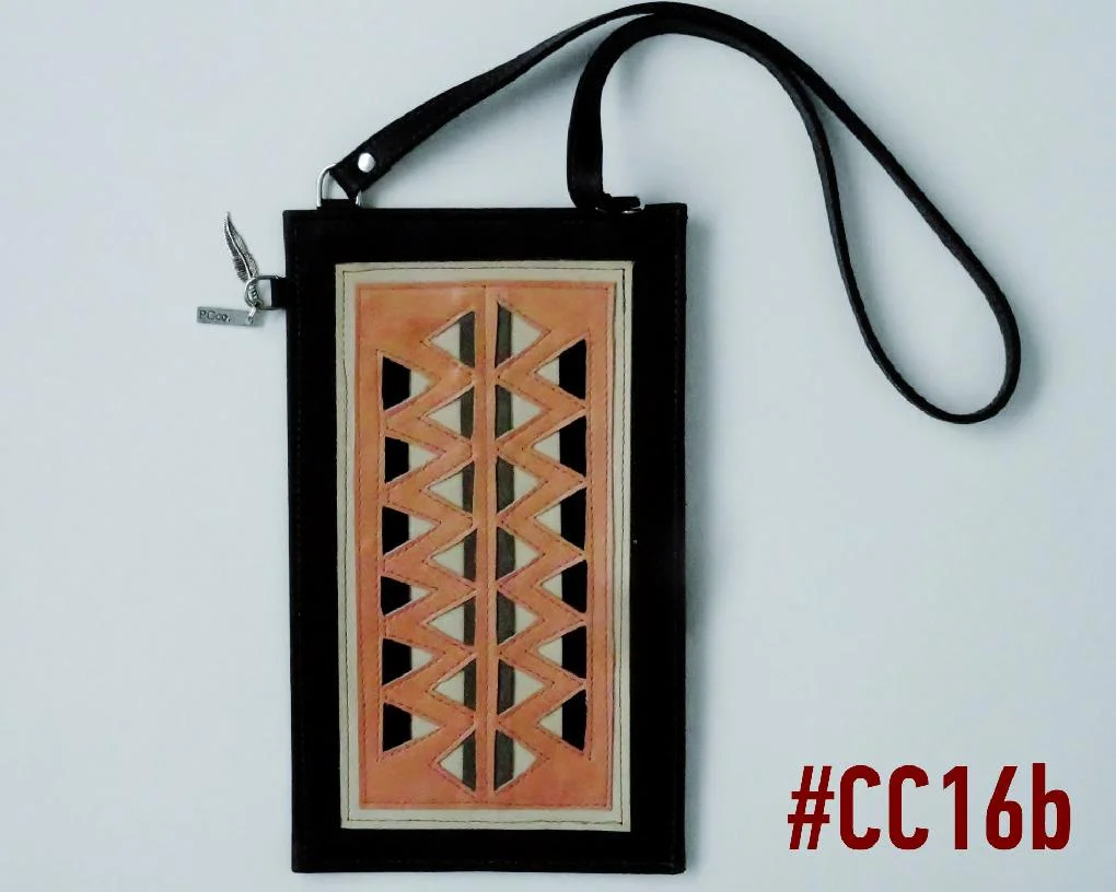 White Mountain Shoulder Pocket